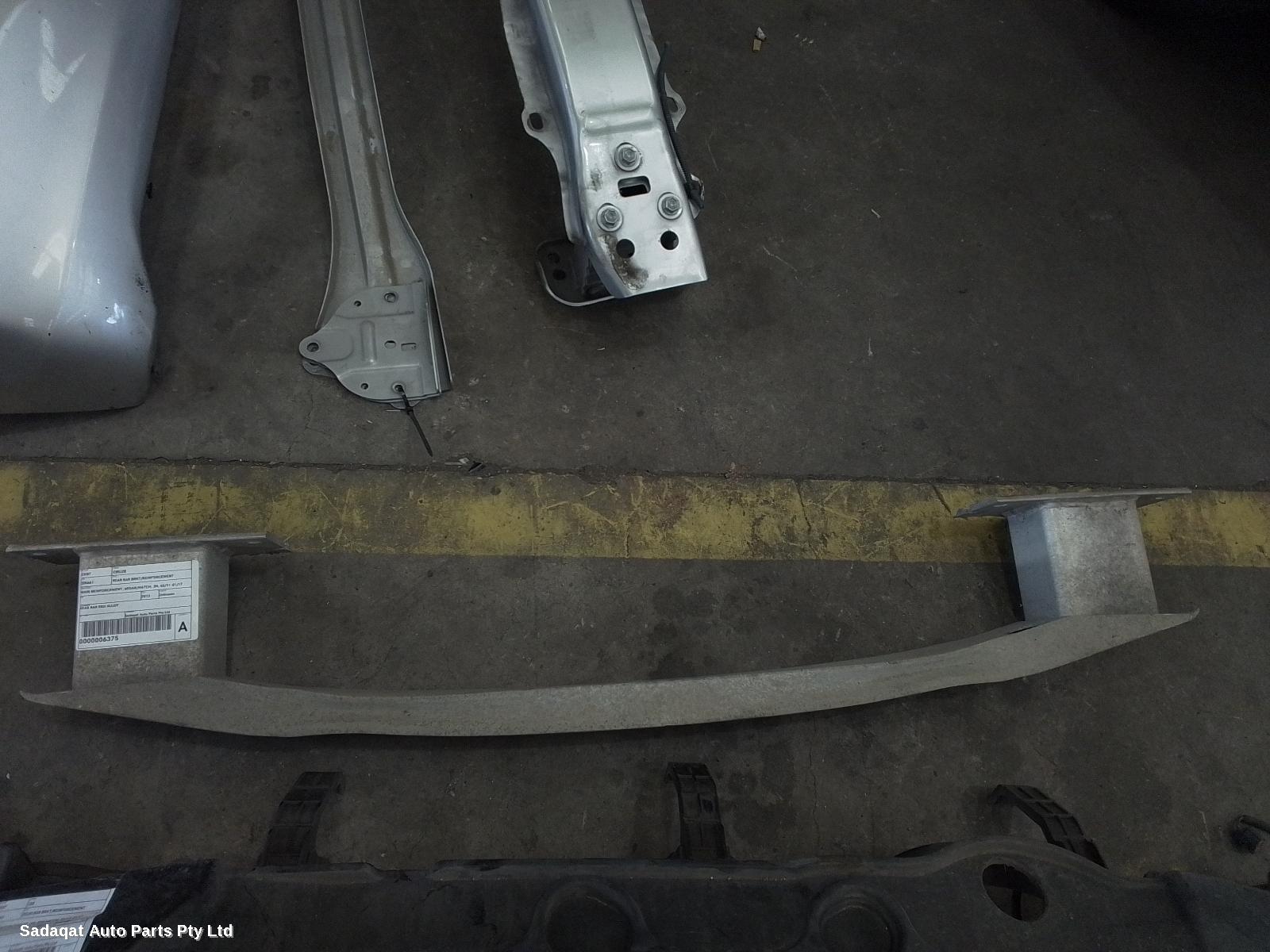 Holden Cruze R/bar Bracket/reinfo