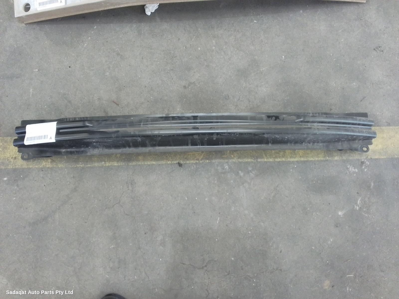 Volkswagen Golf R/bar Bracket/reinfo