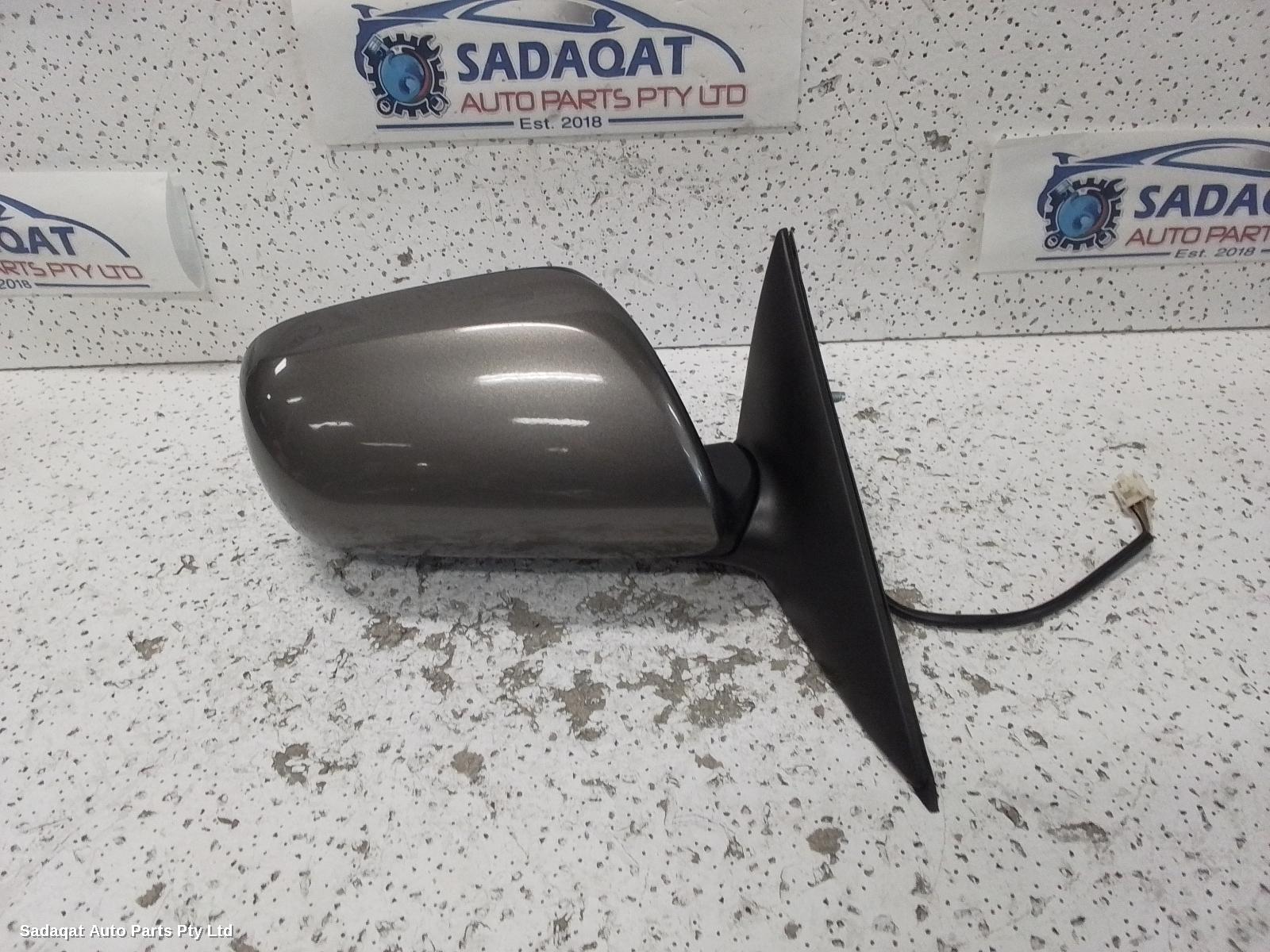 Toyota Camry Right Door Mirror