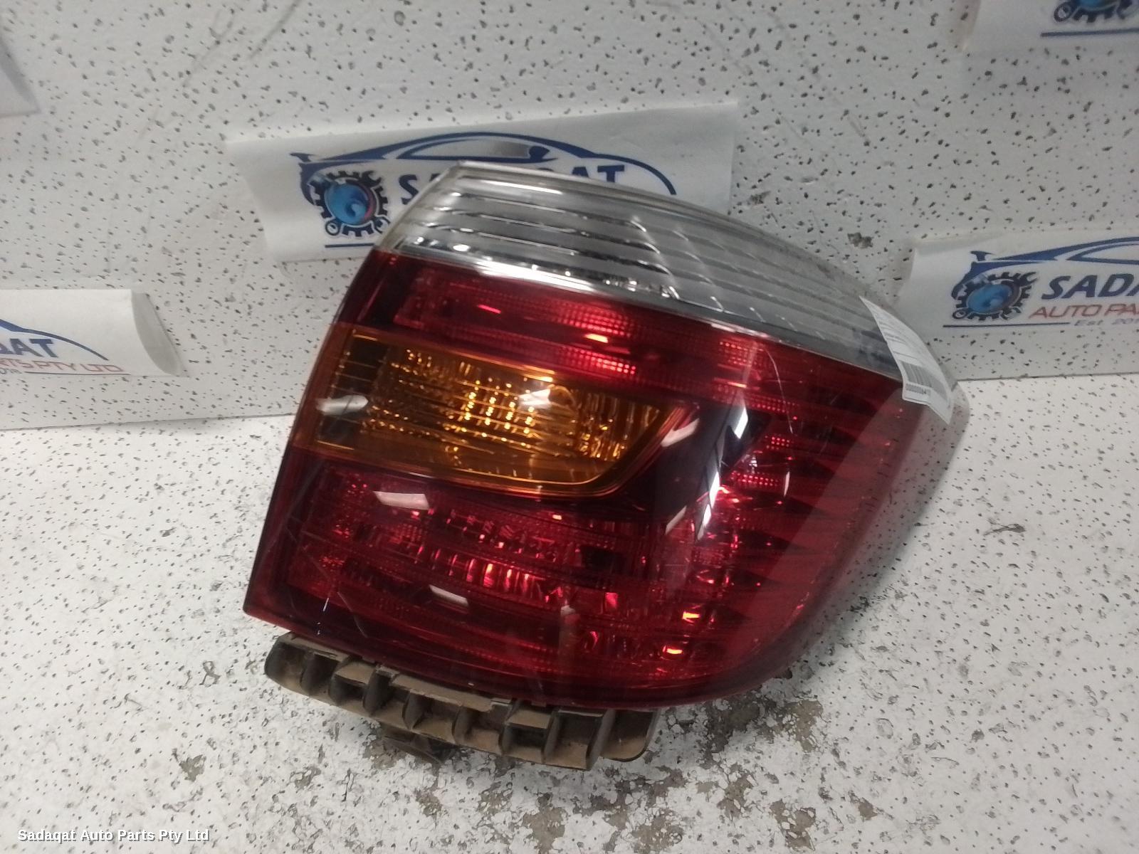 Toyota Kluger Right Taillight