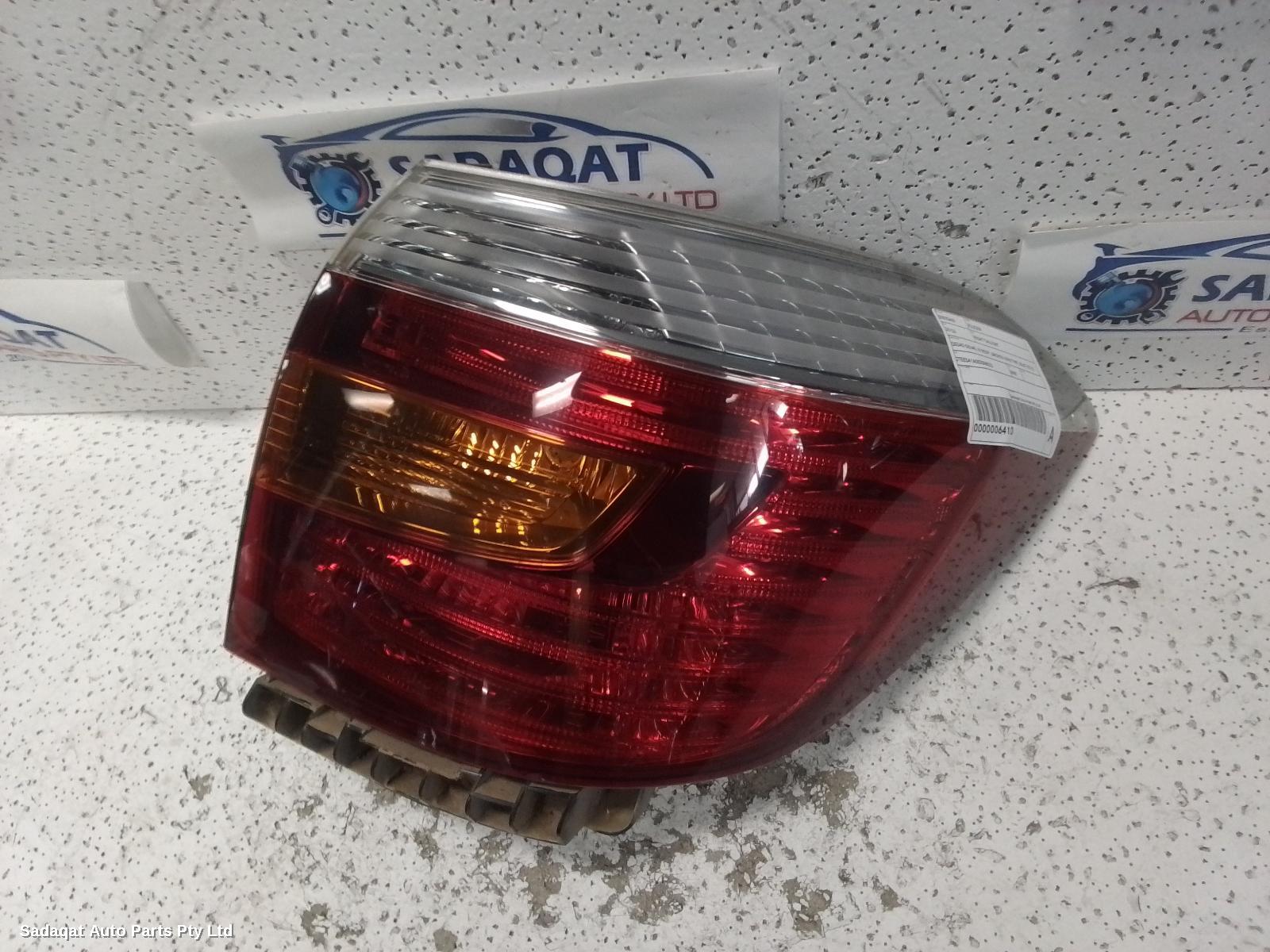 Toyota Kluger Right Taillight