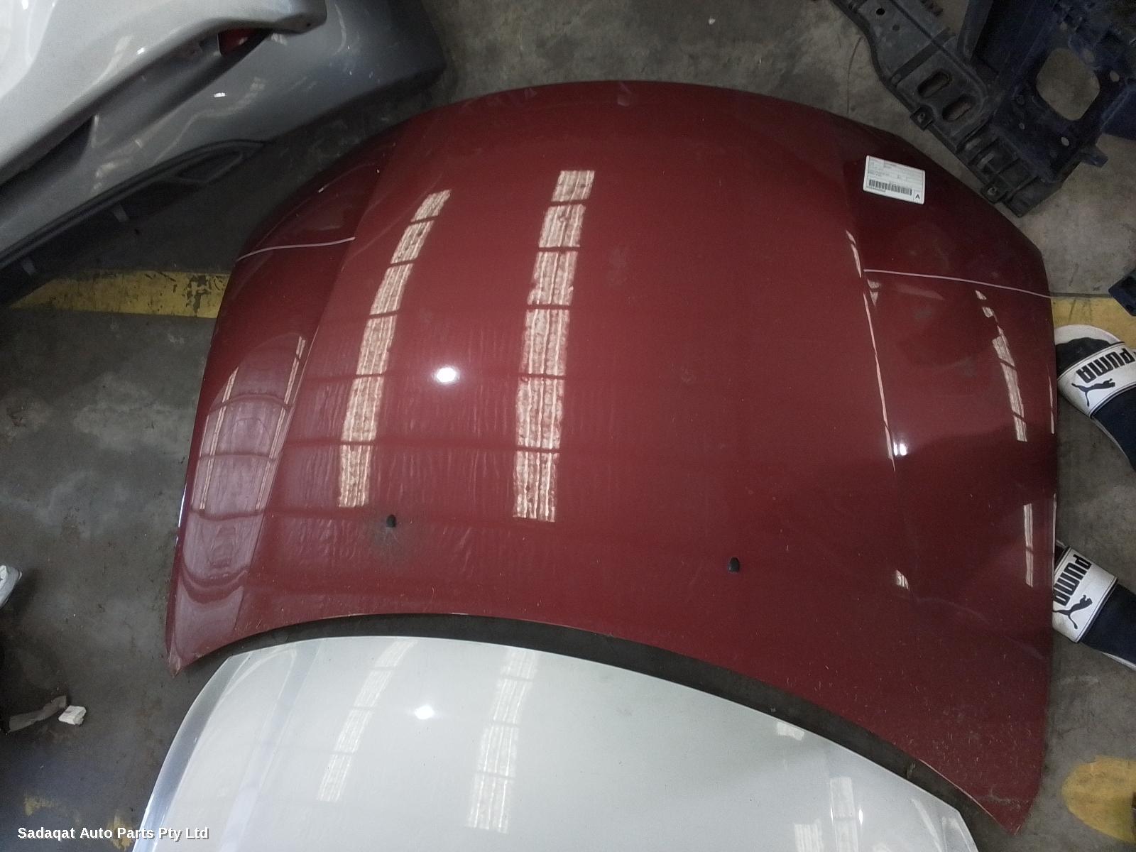 Mitsubishi Outlander Bonnet