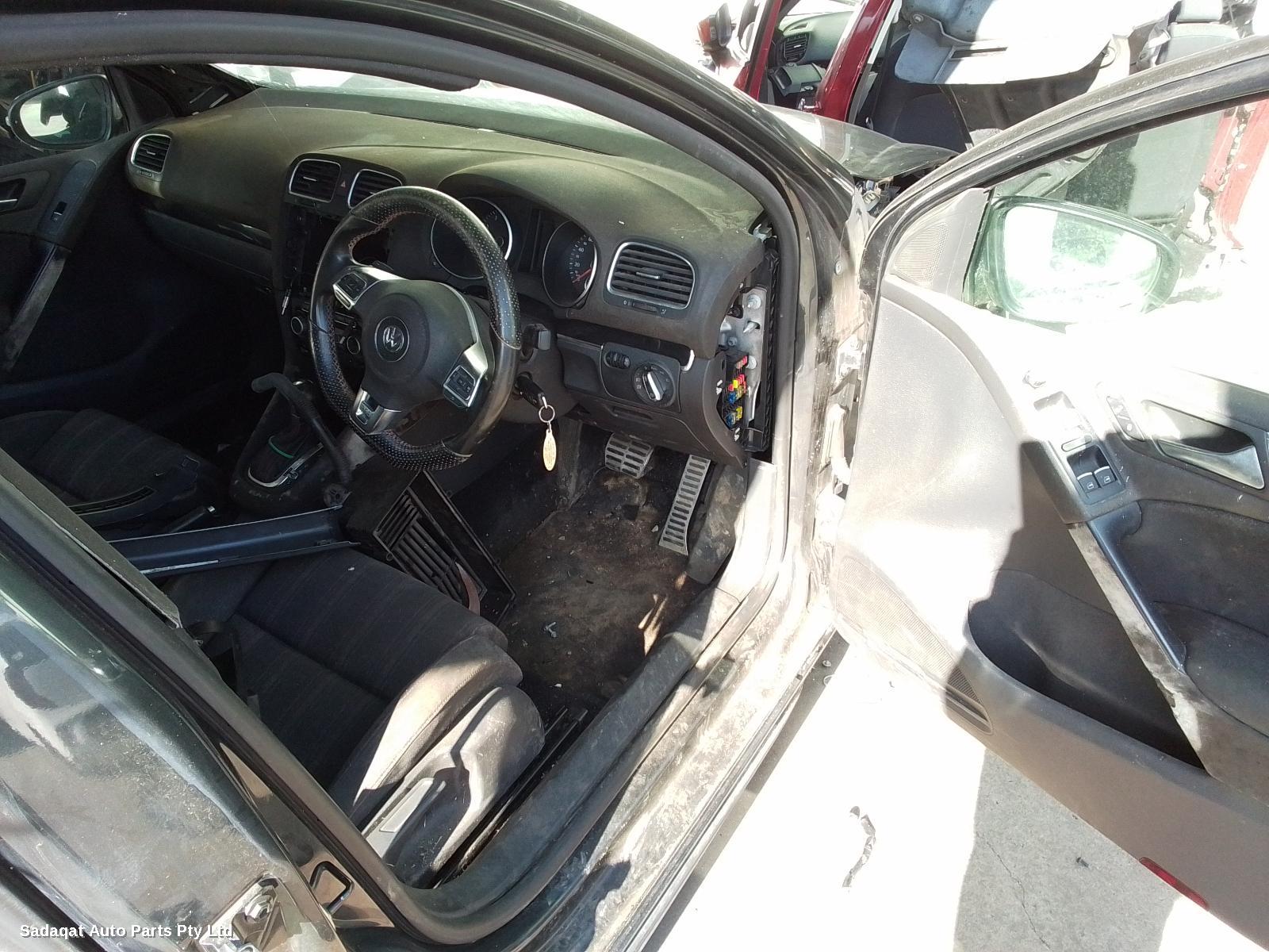 Volkswagen Golf Left Door Mirror