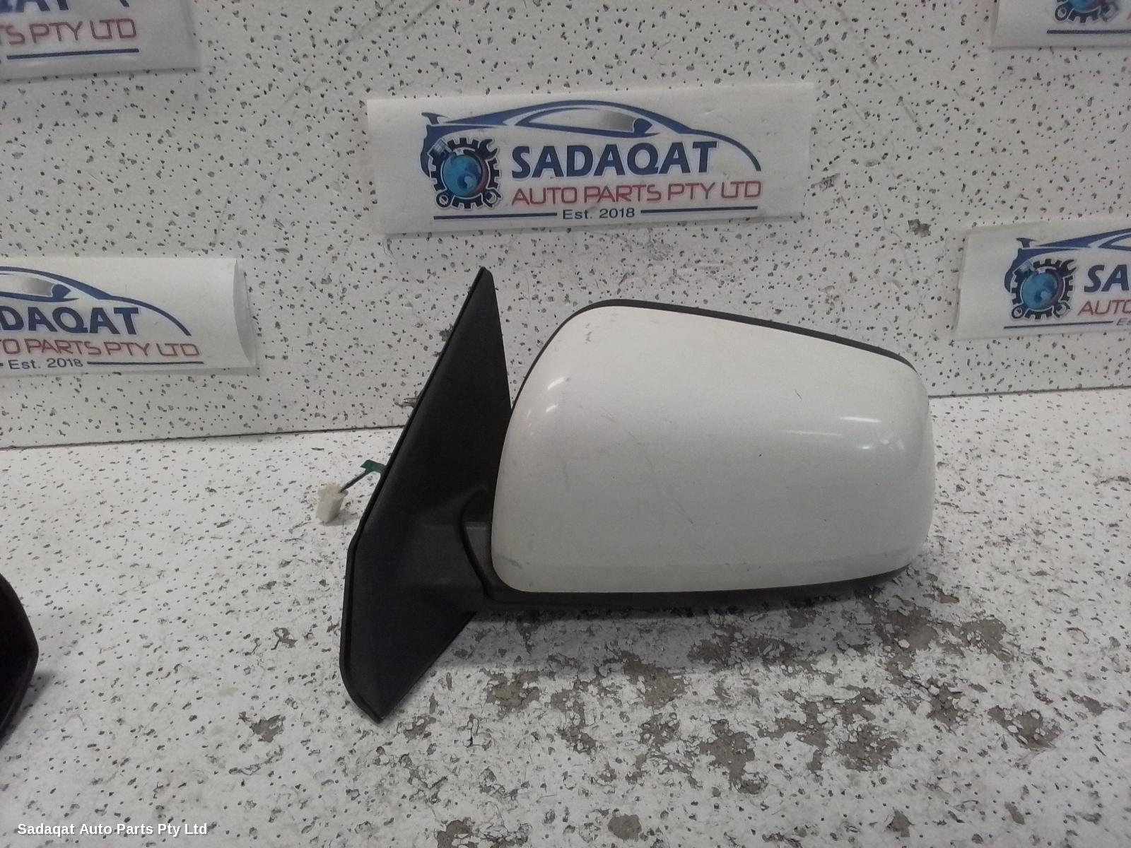 Mitsubishi Lancer Left Door Mirror