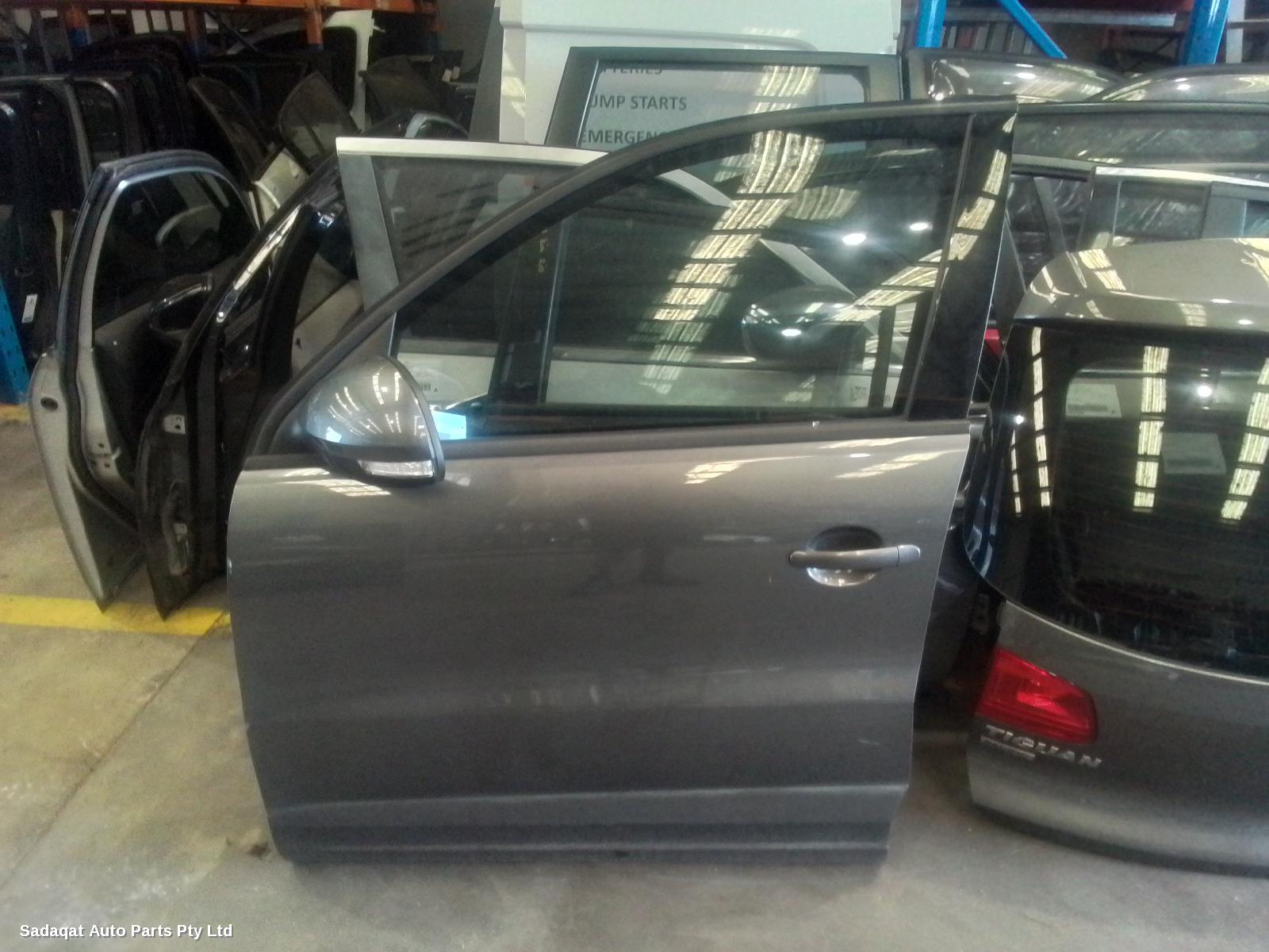 Volkswagen Tiguan Left Front Door