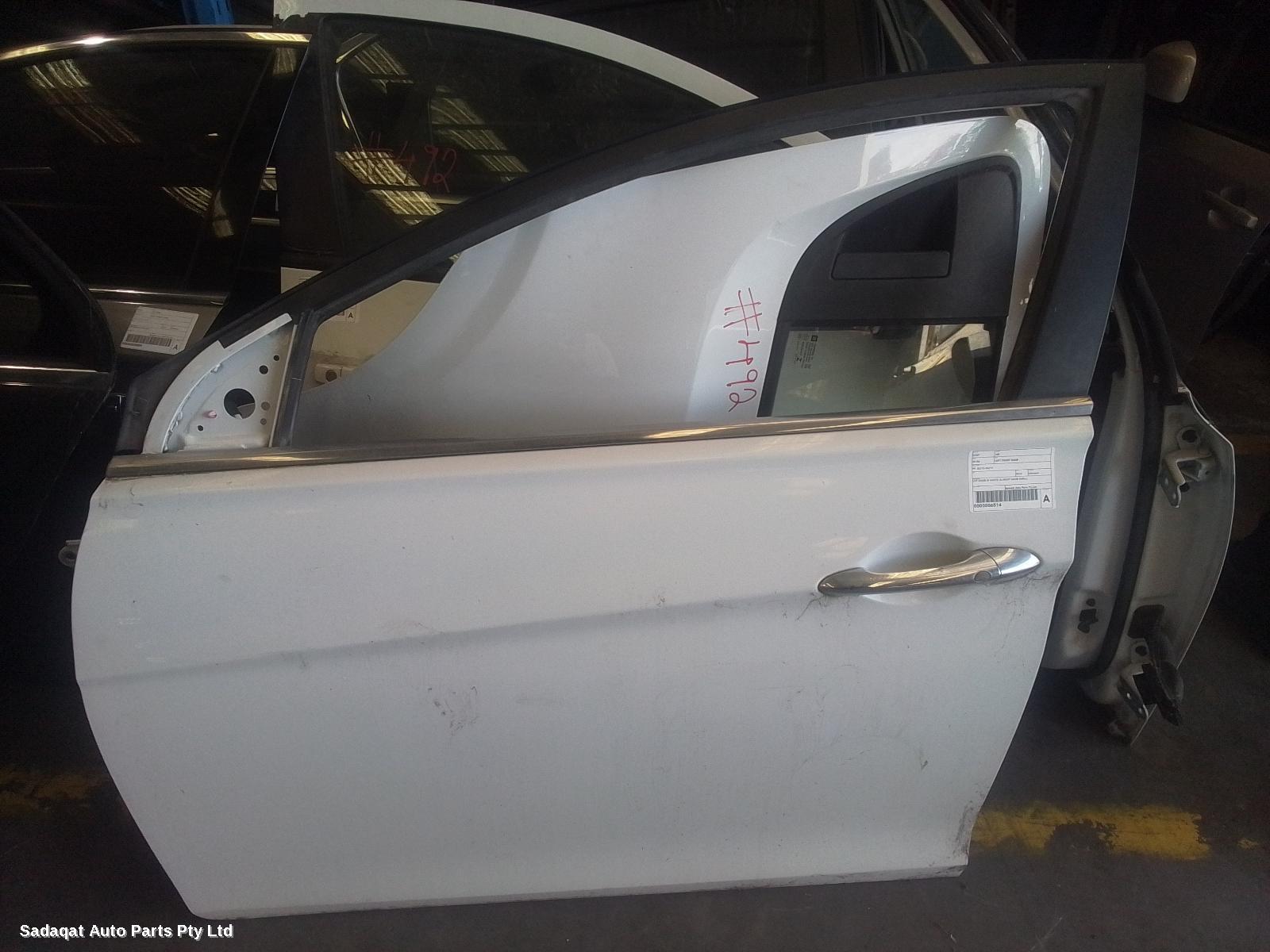 Hyundai I45 Left Front Door