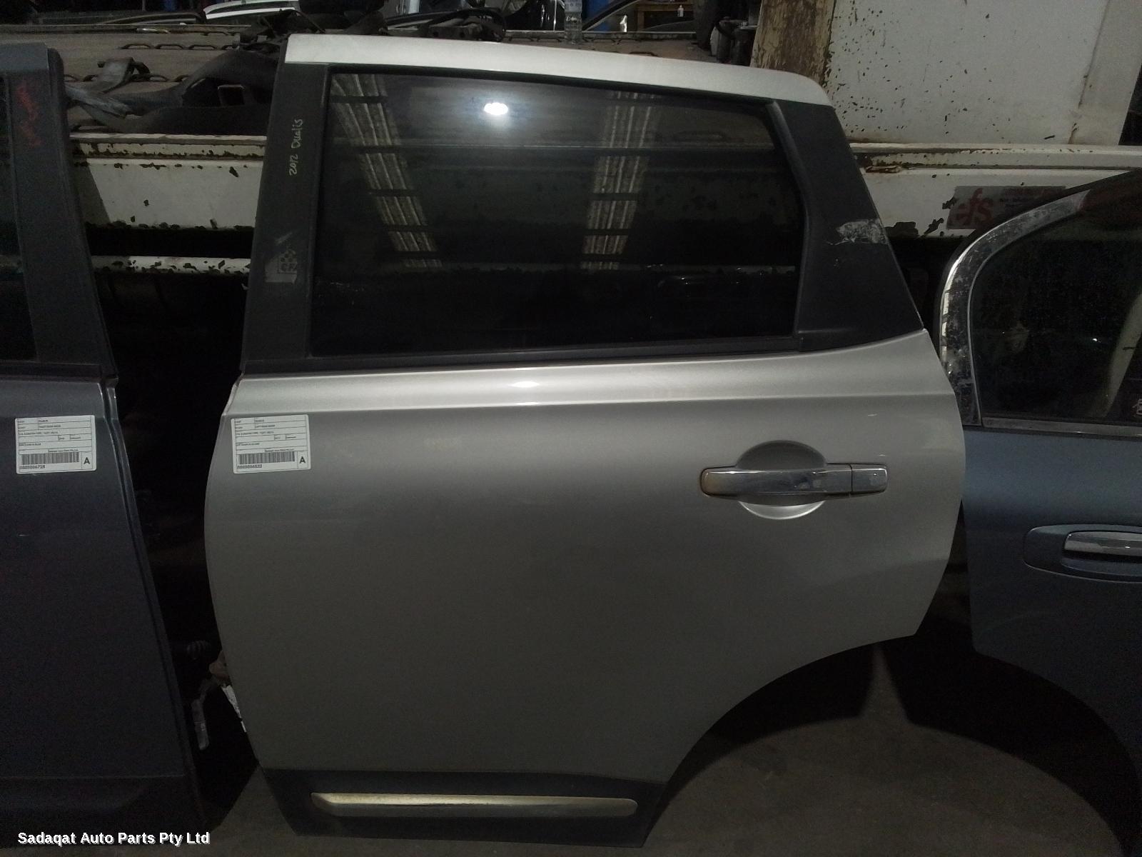 Nissan Dualis Left Rear Door/sliding