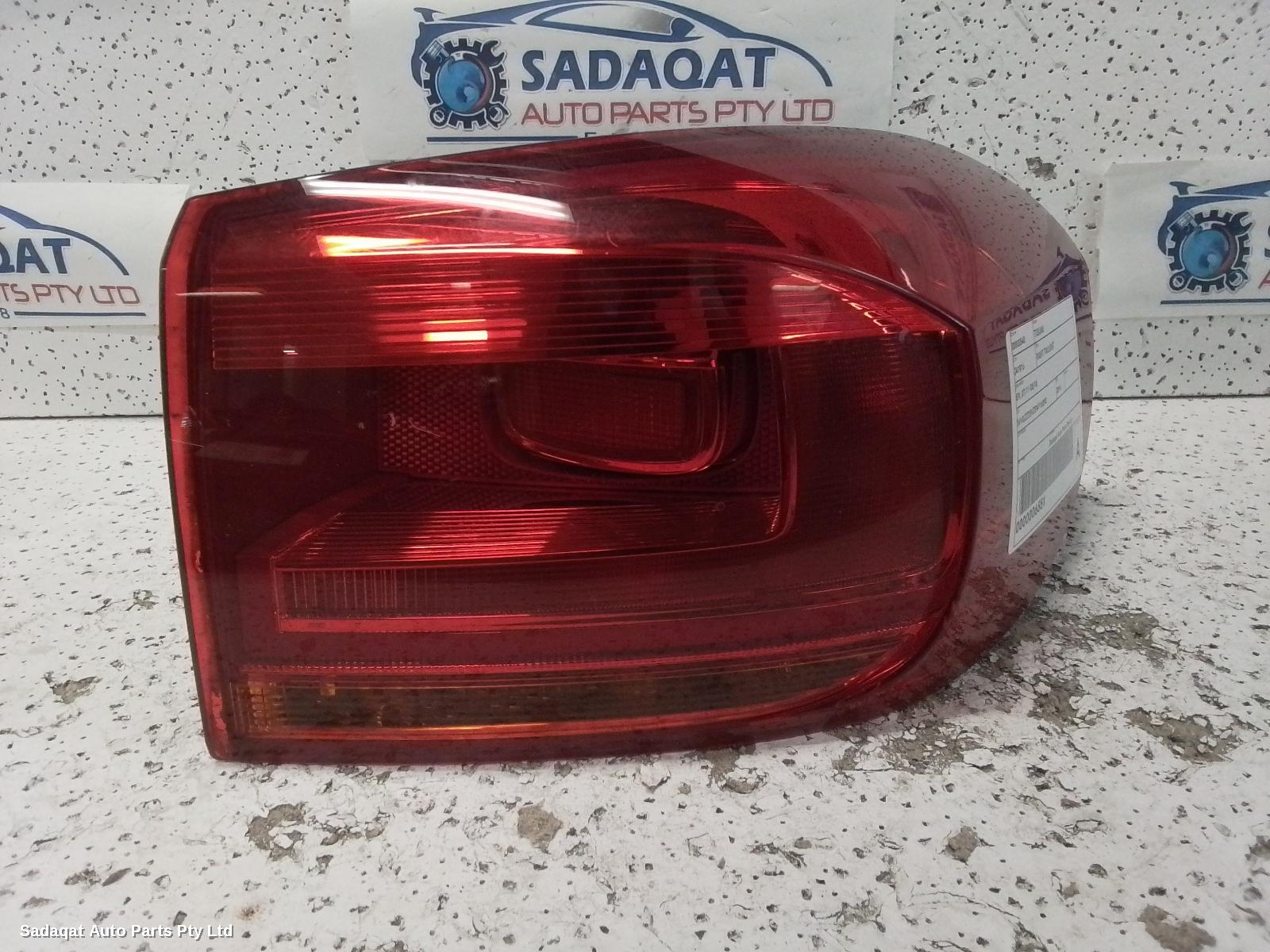 Volkswagen Tiguan Right Taillight