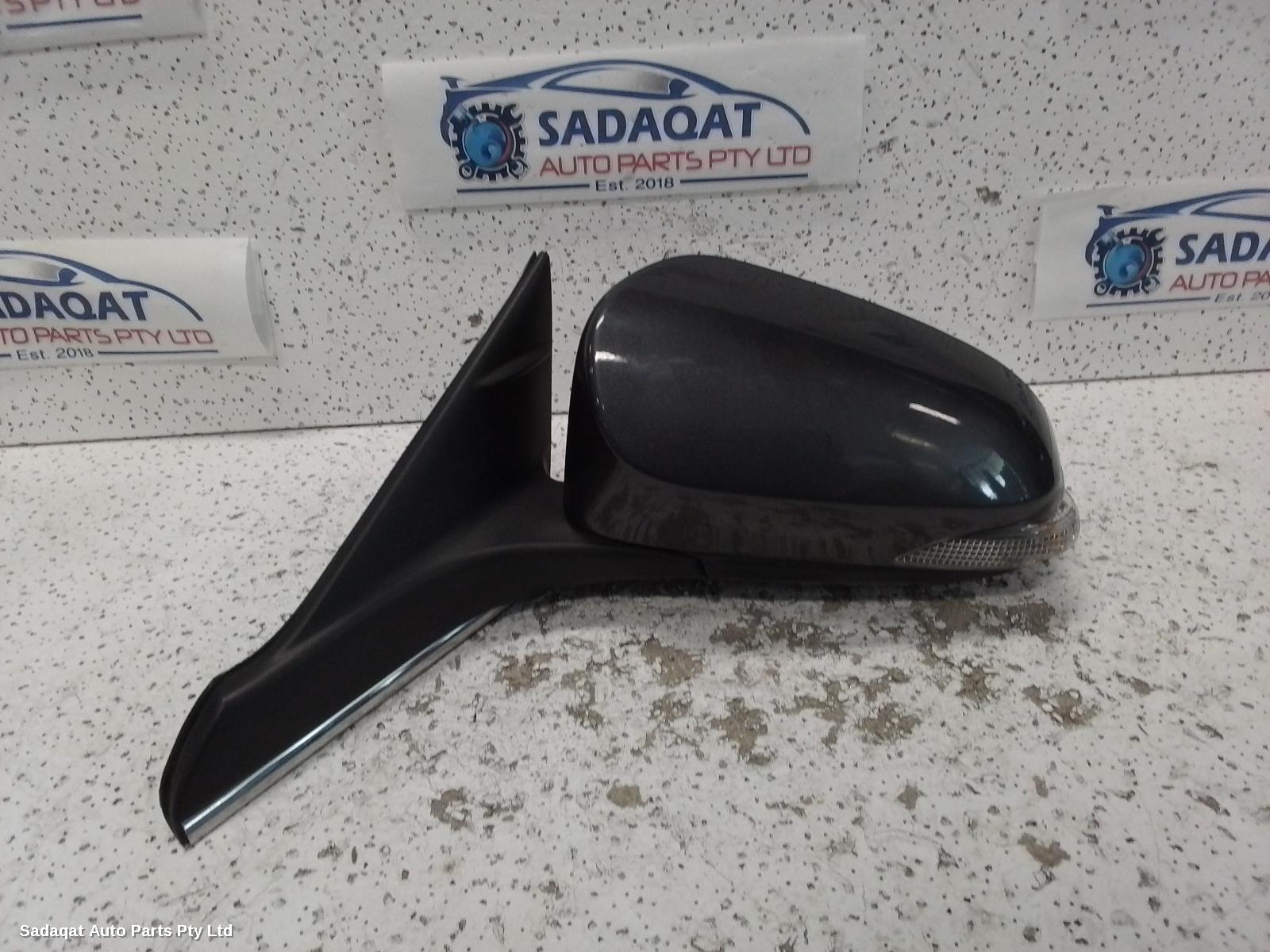 Toyota Camry Left Door Mirror