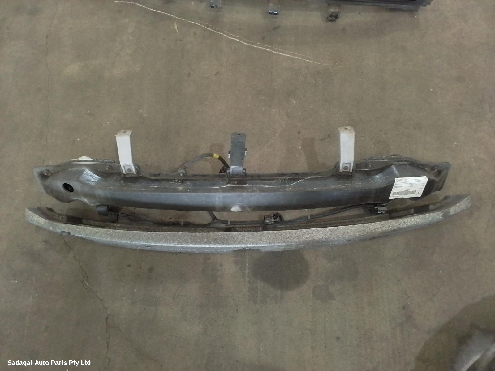 Hyundai I30 R/bar Bracket/reinfo