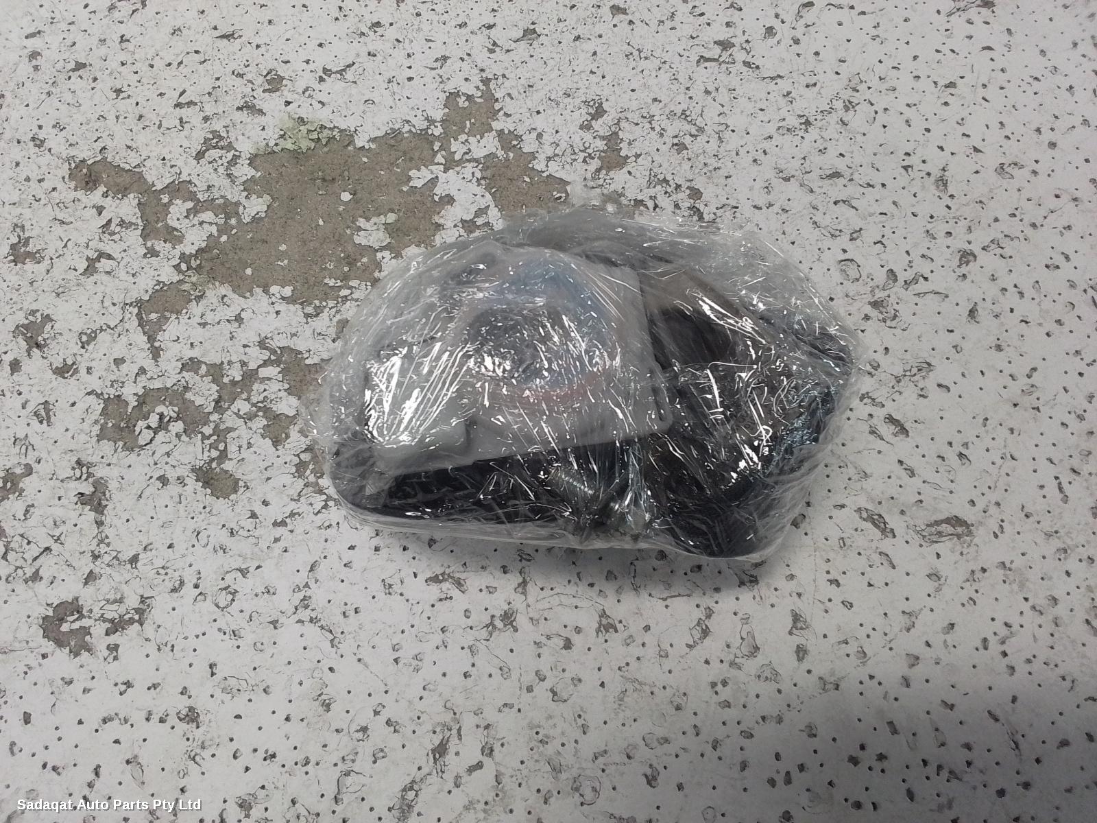 Mitsubishi Outlander Seatbelt/stalk