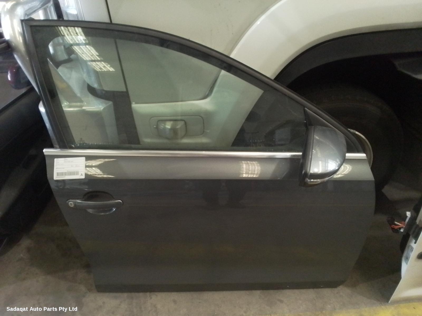 Volkswagen Jetta Right Front Door