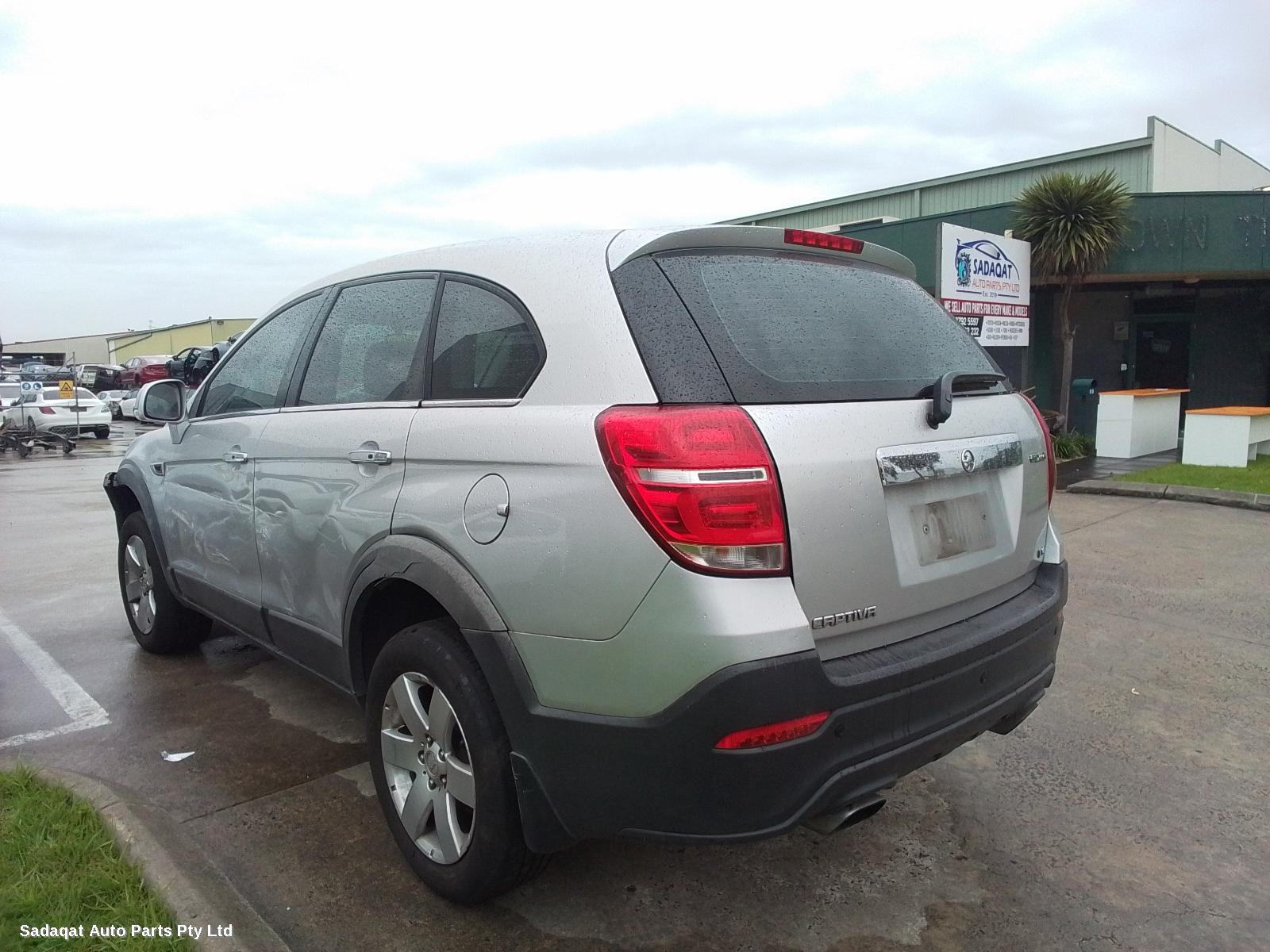Holden Captiva Left Door Mirror