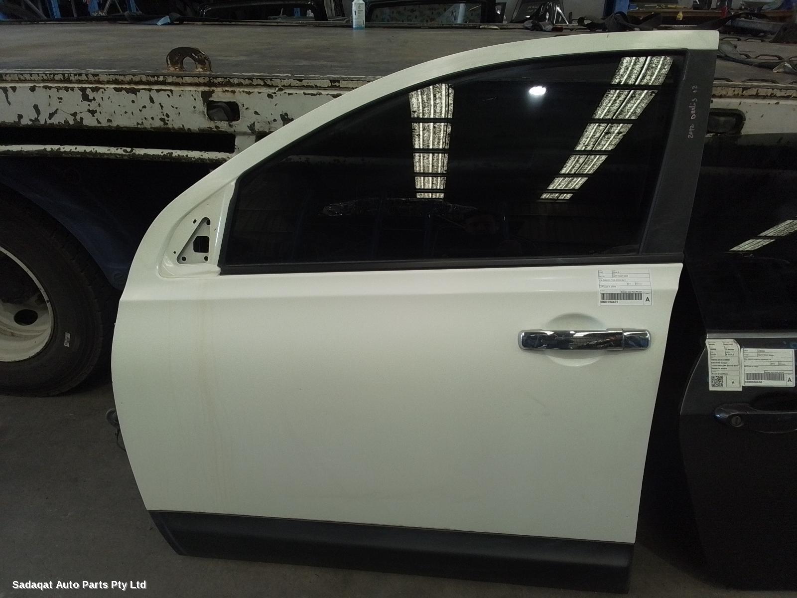 Nissan Dualis Left Front Door