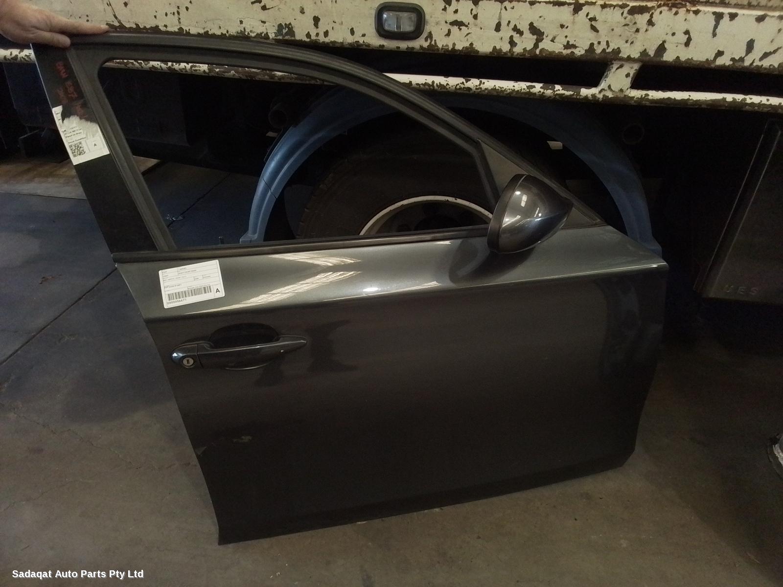 Bmw 1 Series Right Front Door