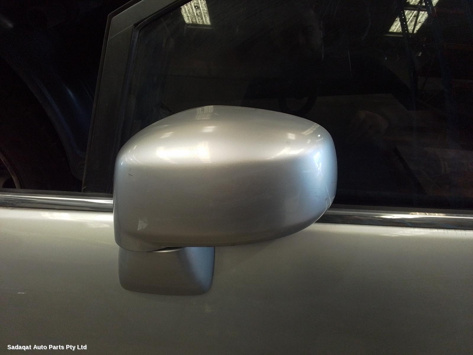 Nissan Tiida Left Door Mirror