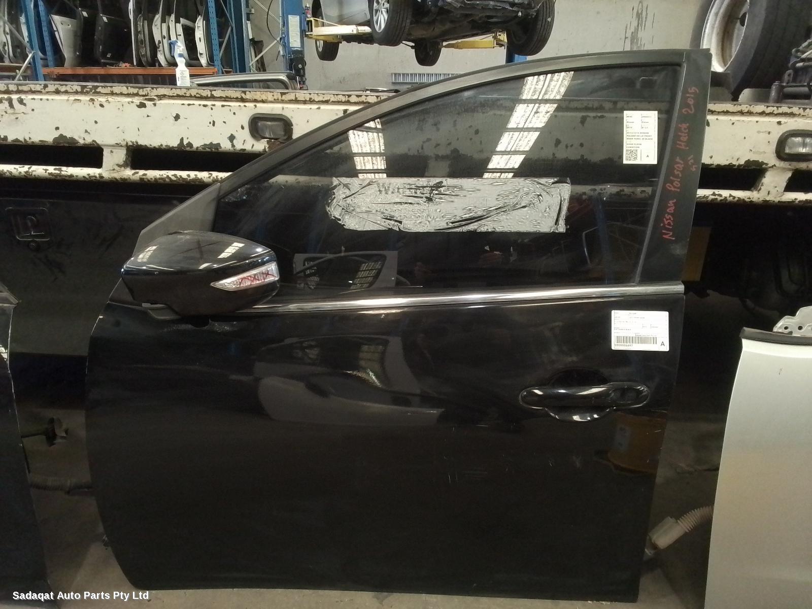 Nissan Pulsar Left Front Door