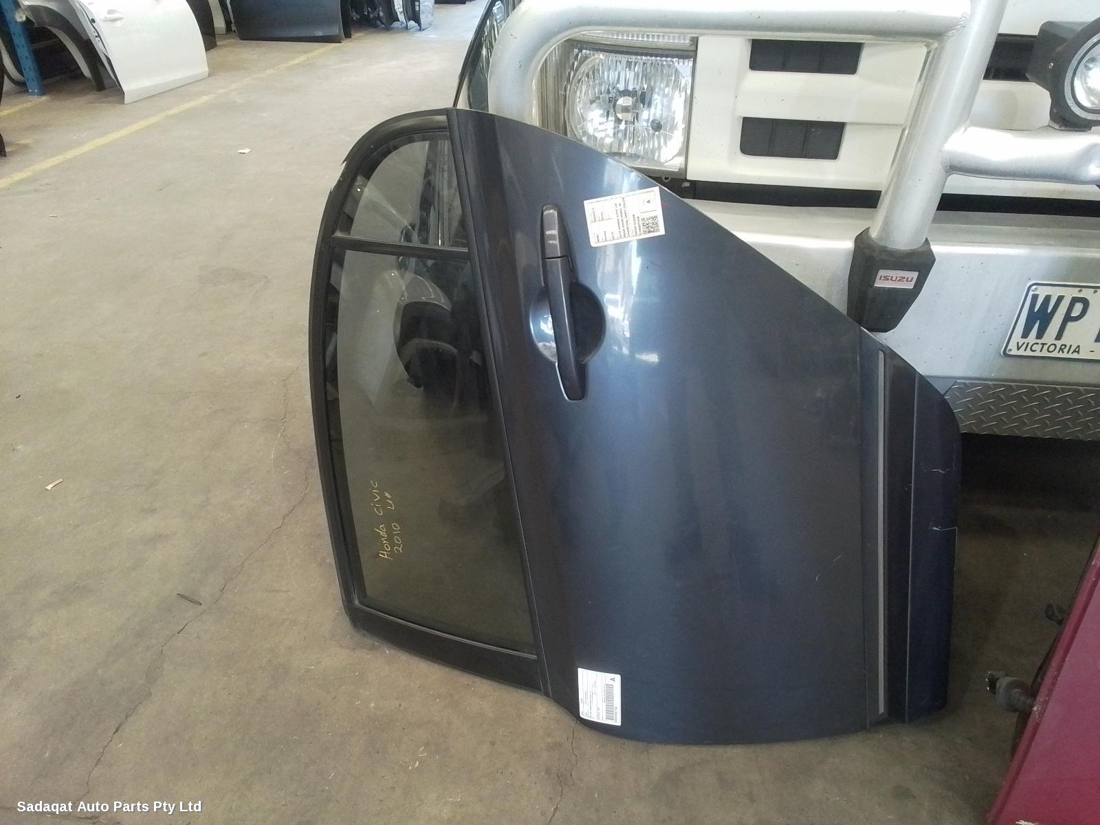 Honda Civic Left Rear Door/sliding