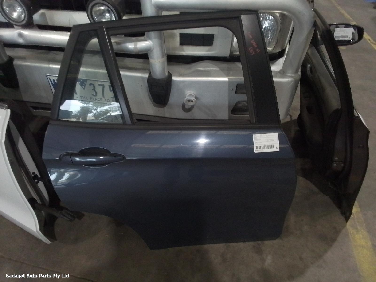 Bmw X1 Right_rear_door_sliding