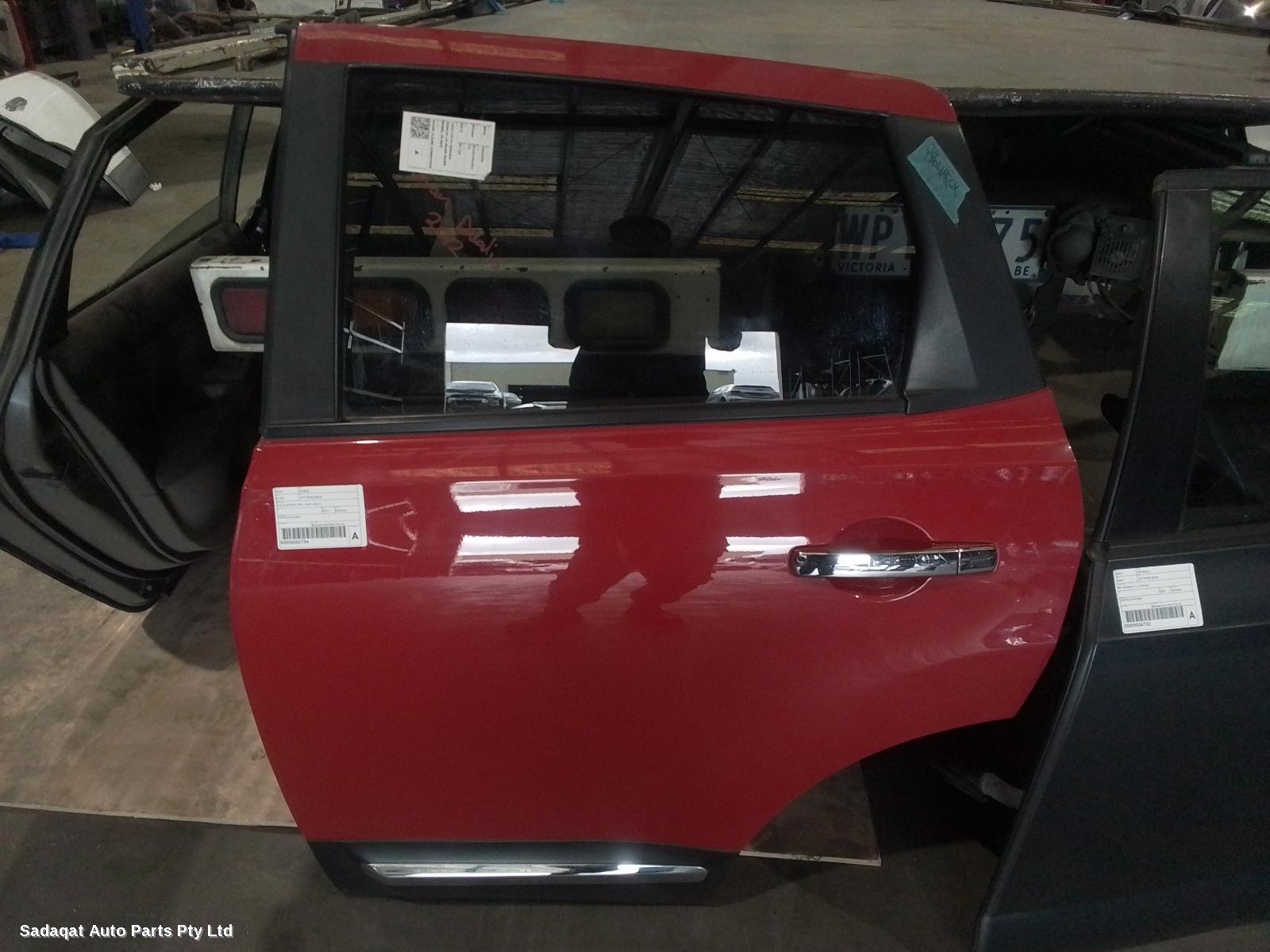 Nissan Dualis Left Rear Door/sliding