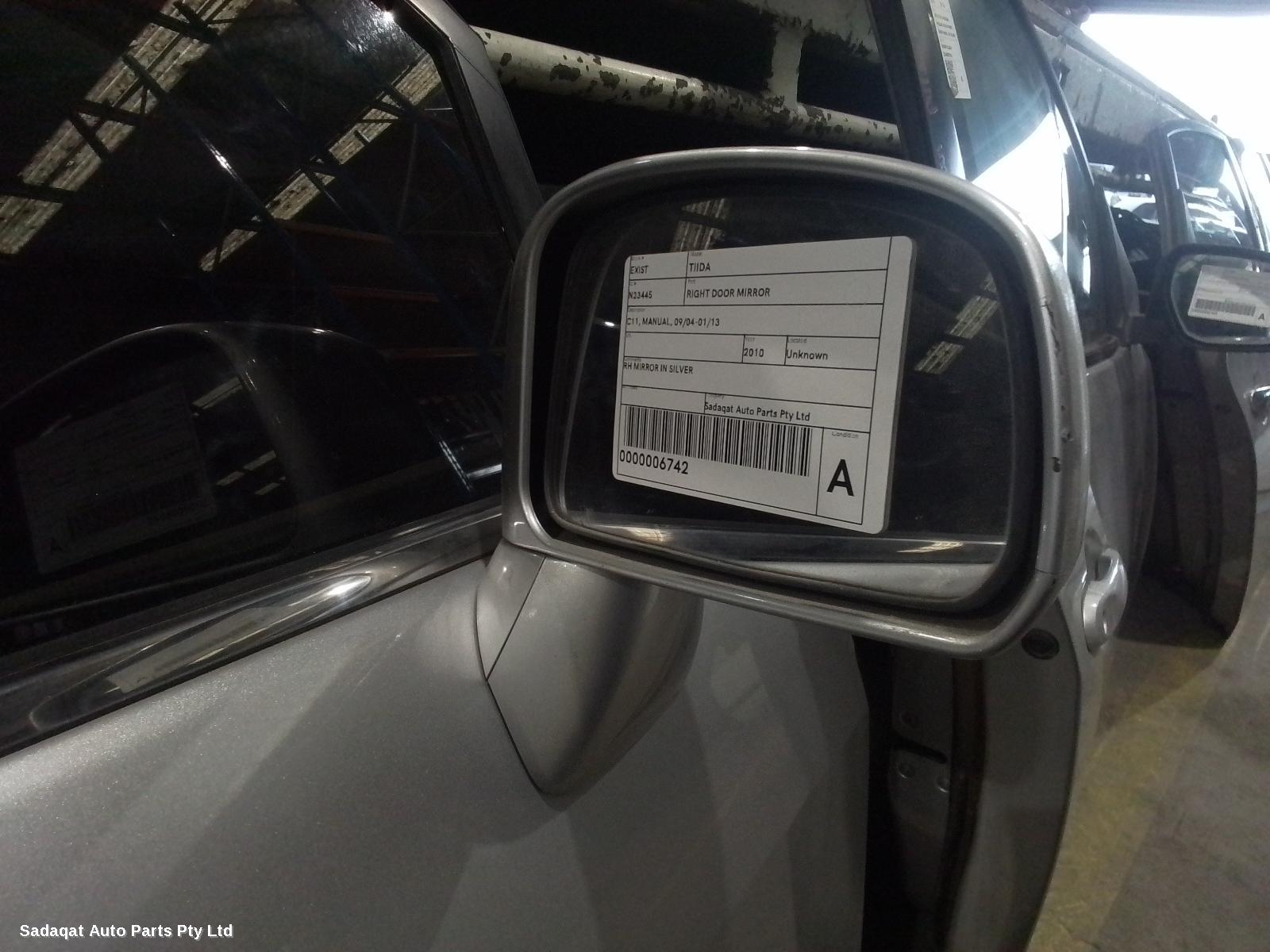 Nissan Tiida Right Door Mirror