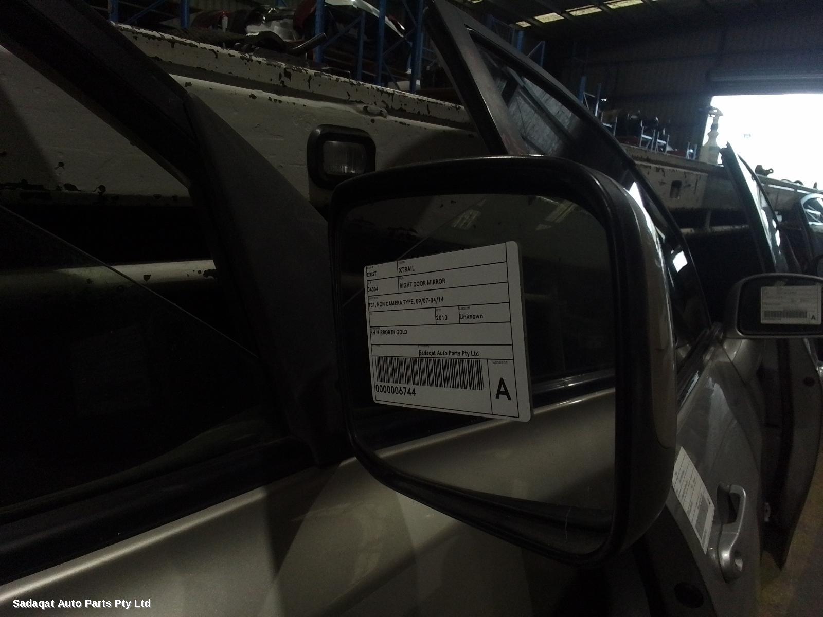 Nissan Xtrail Right Door Mirror