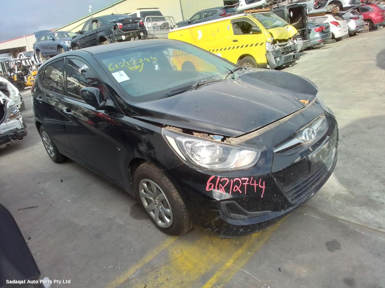 Hyundai Accent Left Taillight