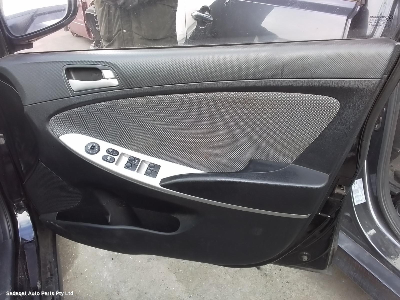 Hyundai Accent Left Taillight