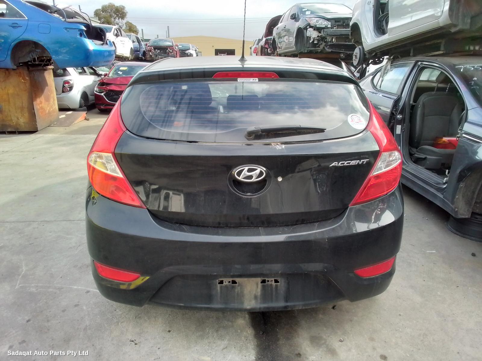 Hyundai Accent Left Taillight