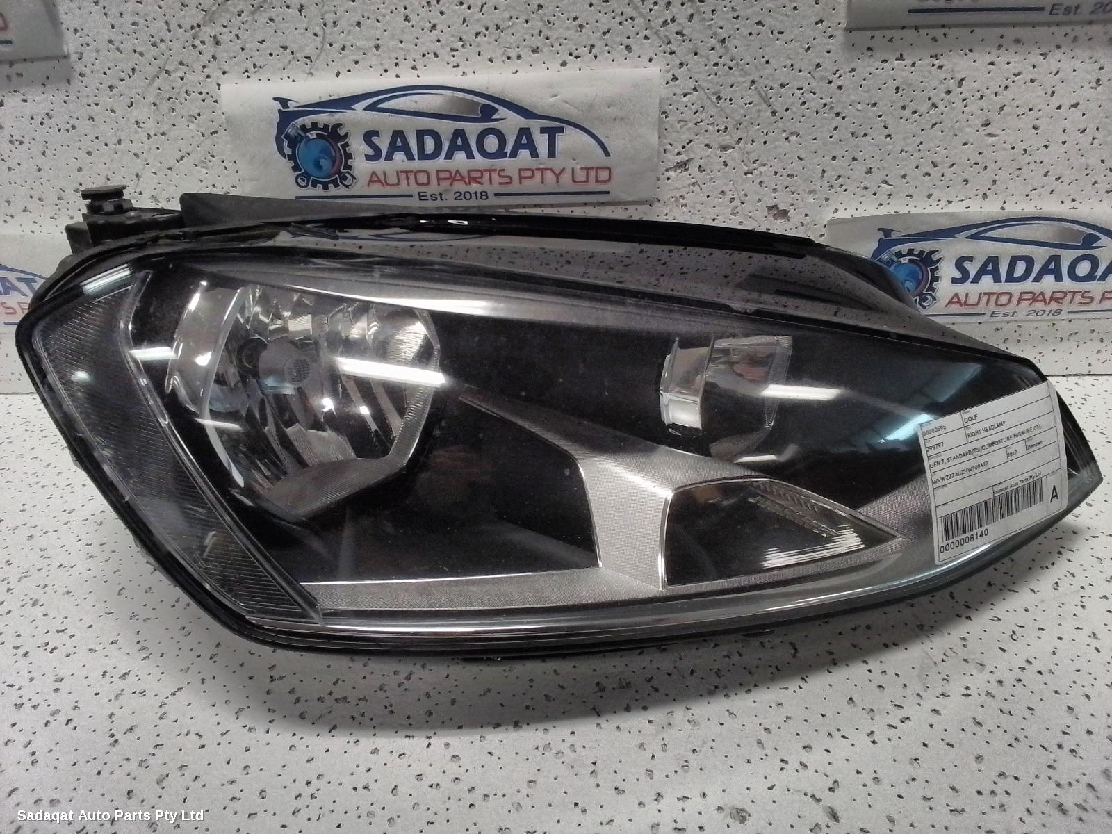 Volkswagen Golf Right Headlamp