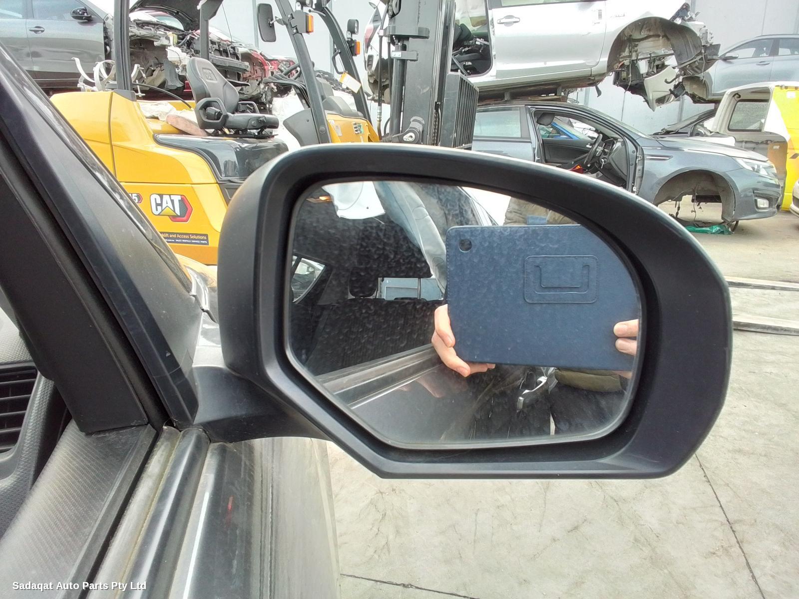 Suzuki Swift Left Front Door