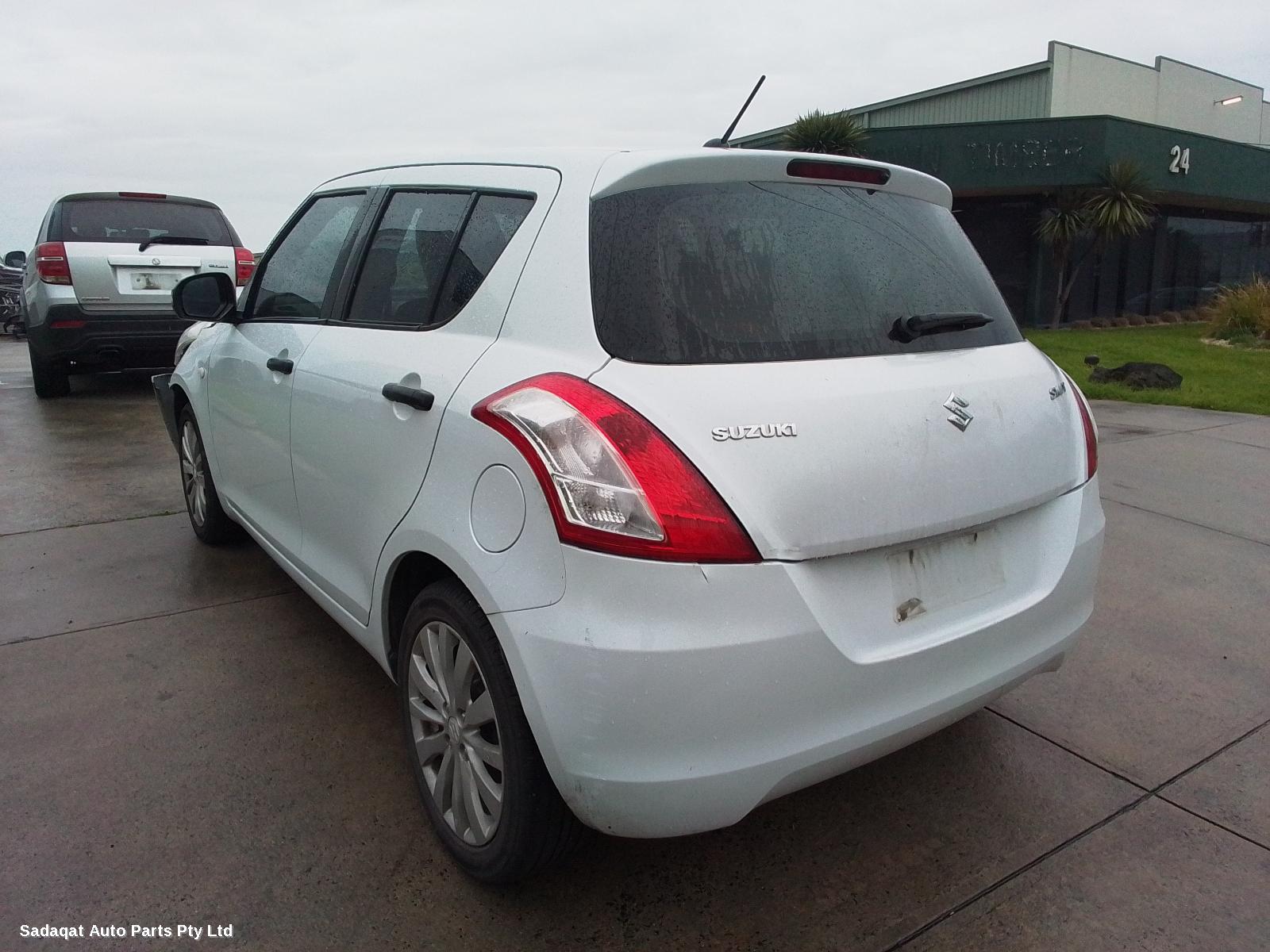 Suzuki Swift Left Guard