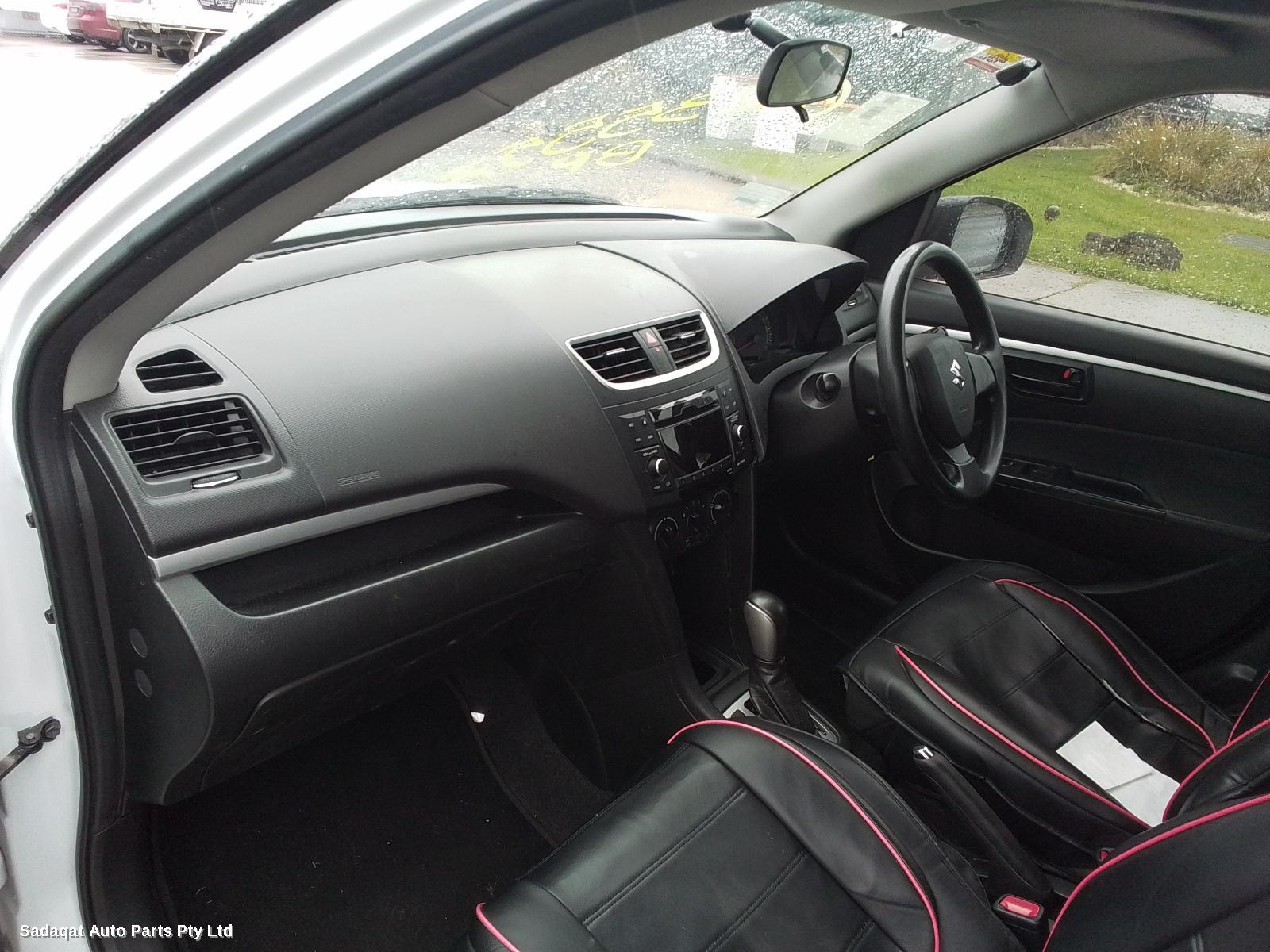 Suzuki Swift Left Guard