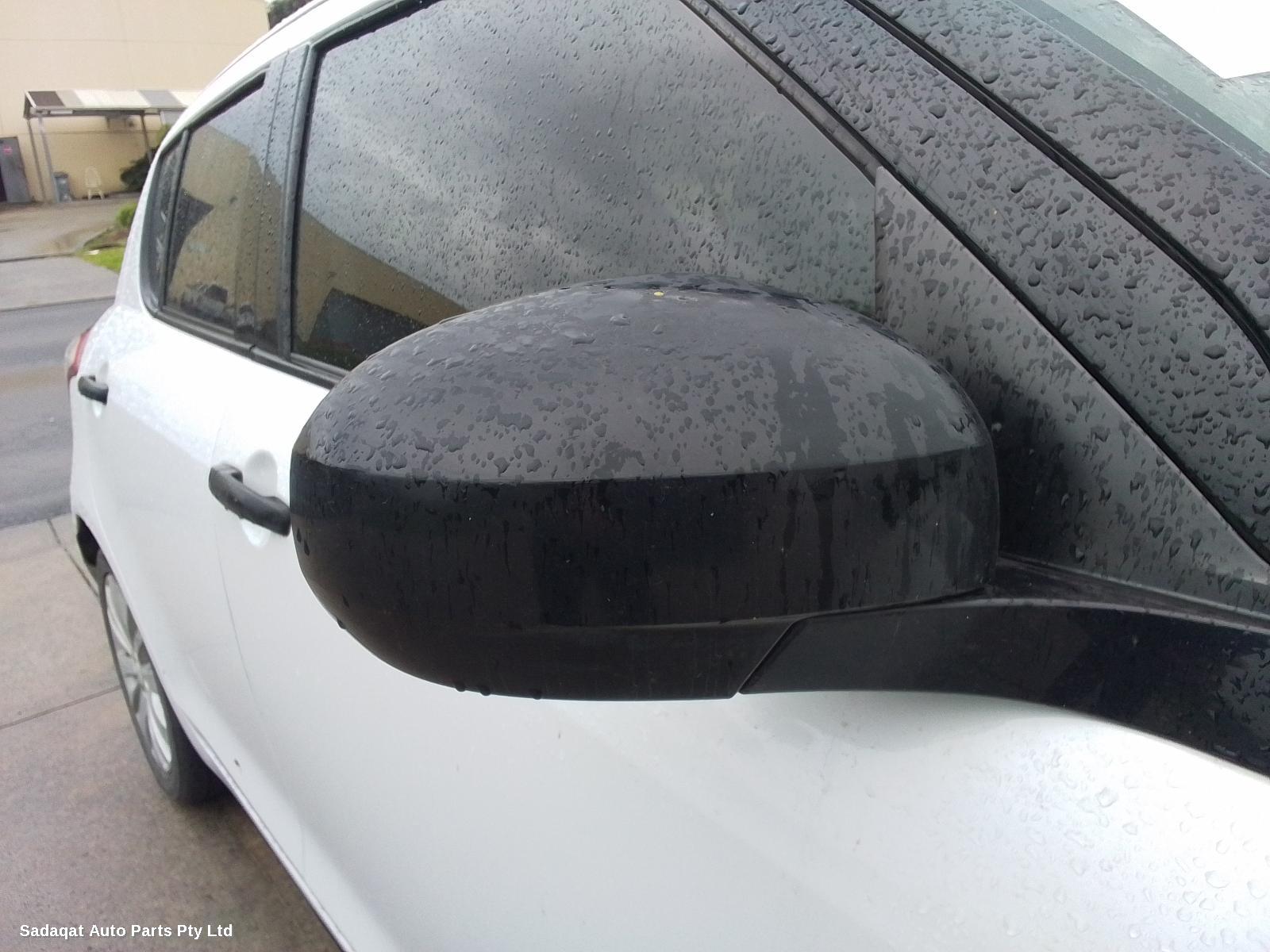 Suzuki Swift Left Guard