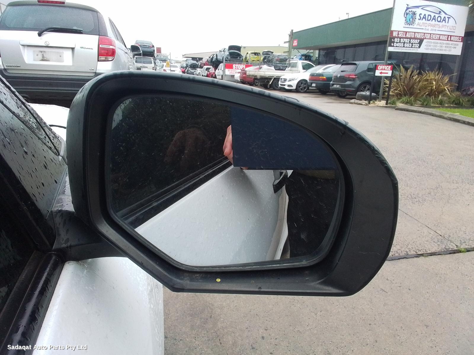 Suzuki Swift Left Guard