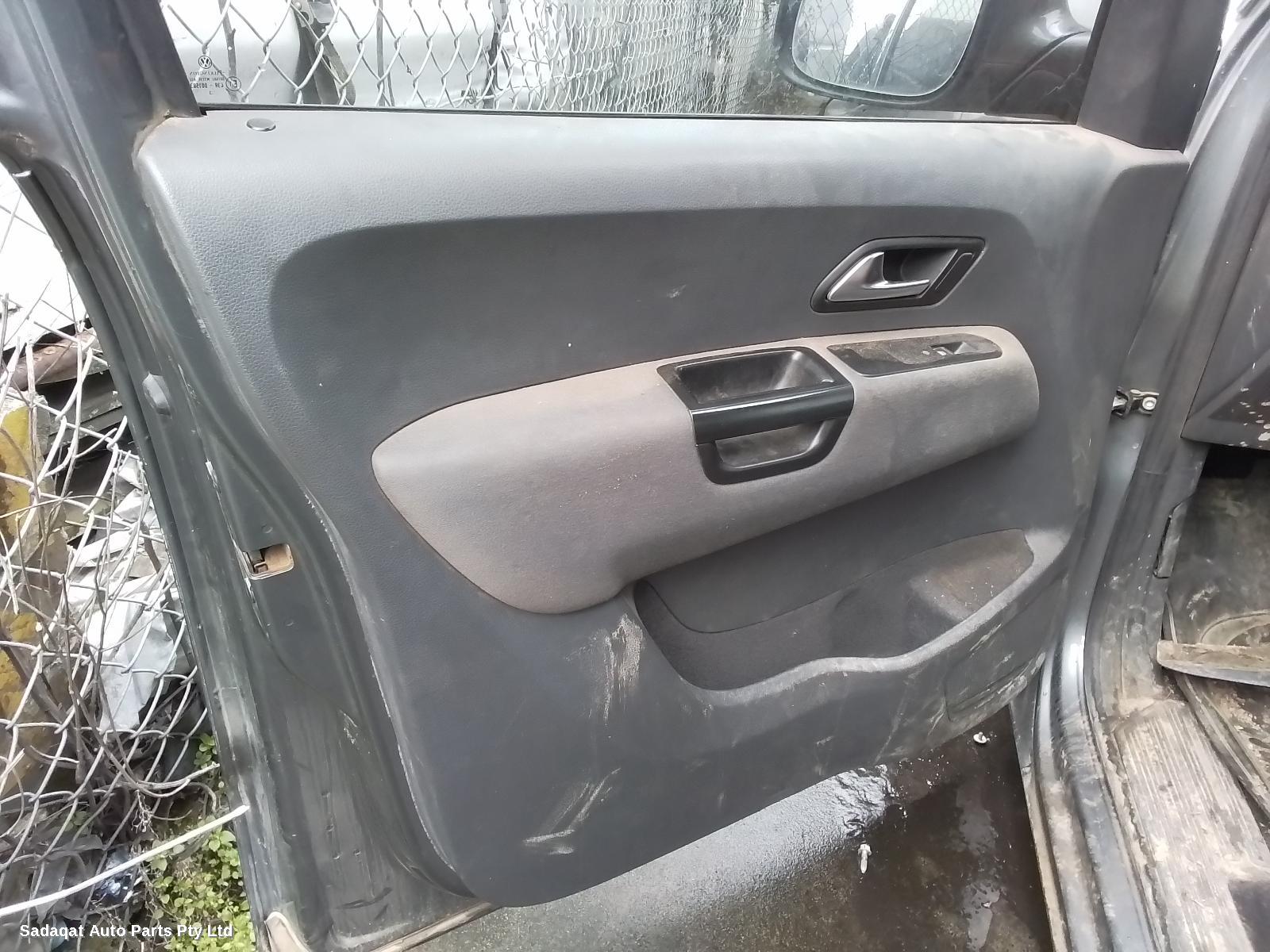 Volkswagen Amarok Left Rear Door/sliding