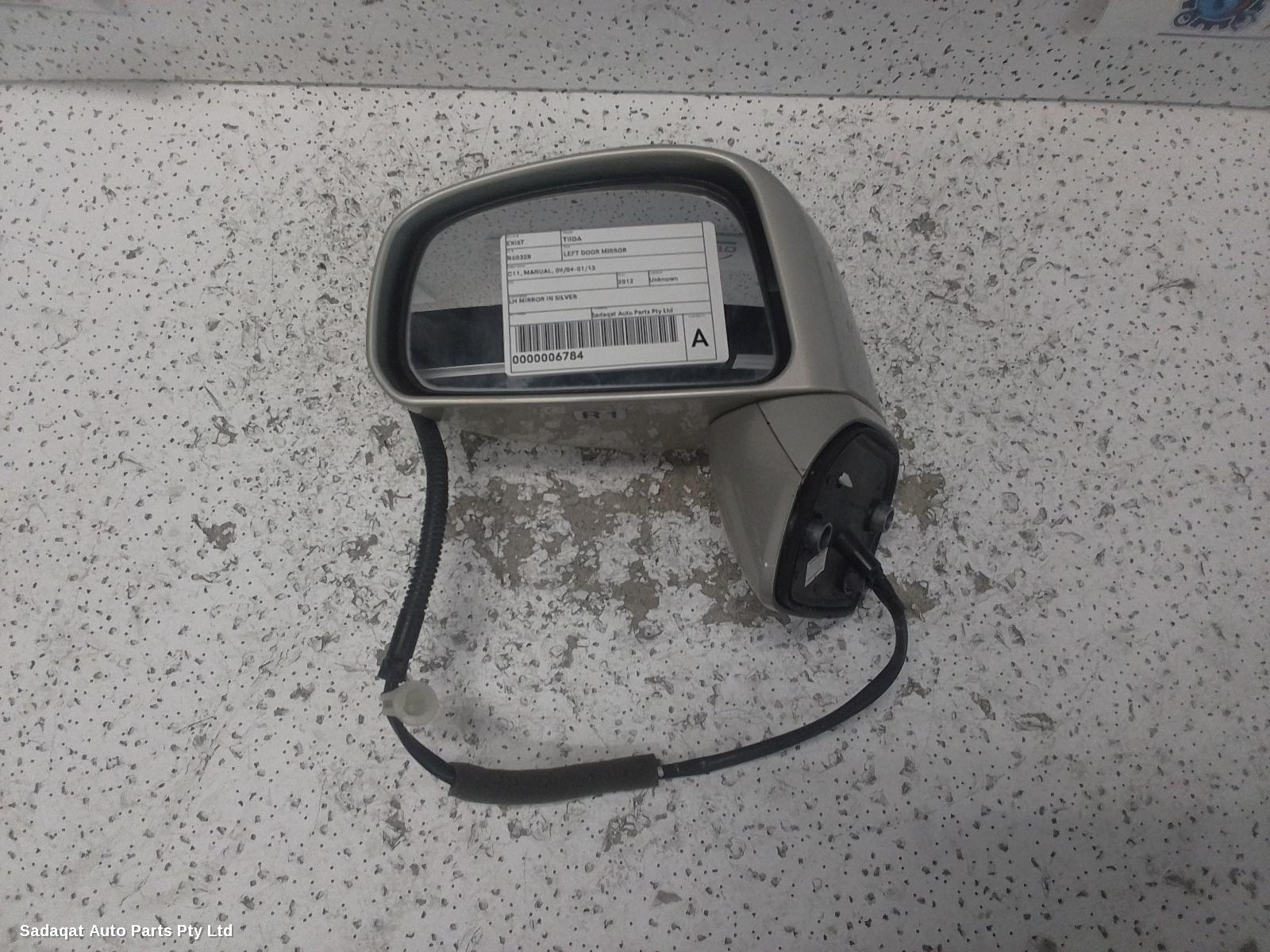 Nissan Tiida Left Door Mirror