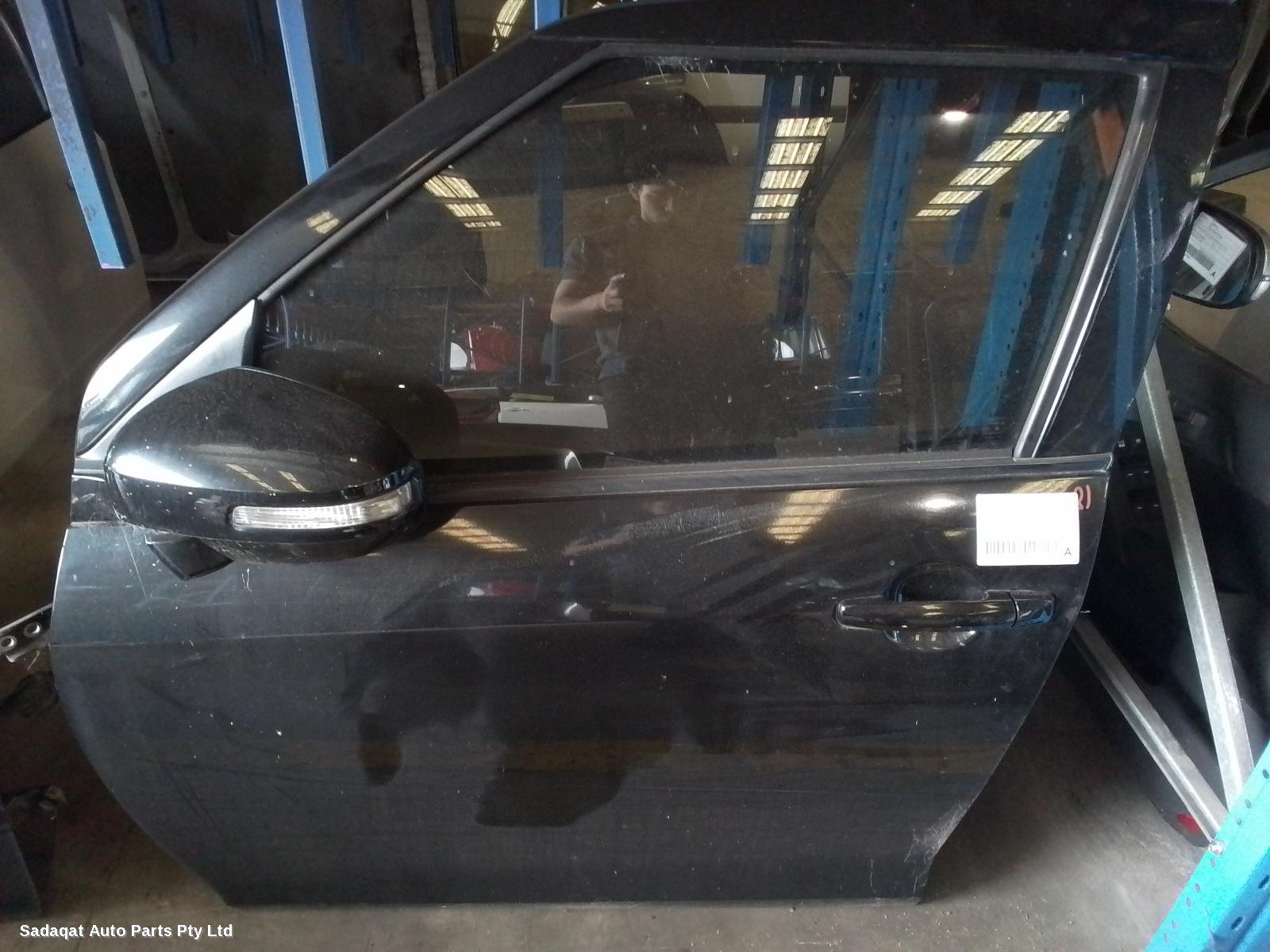 Suzuki Swift Left Front Door