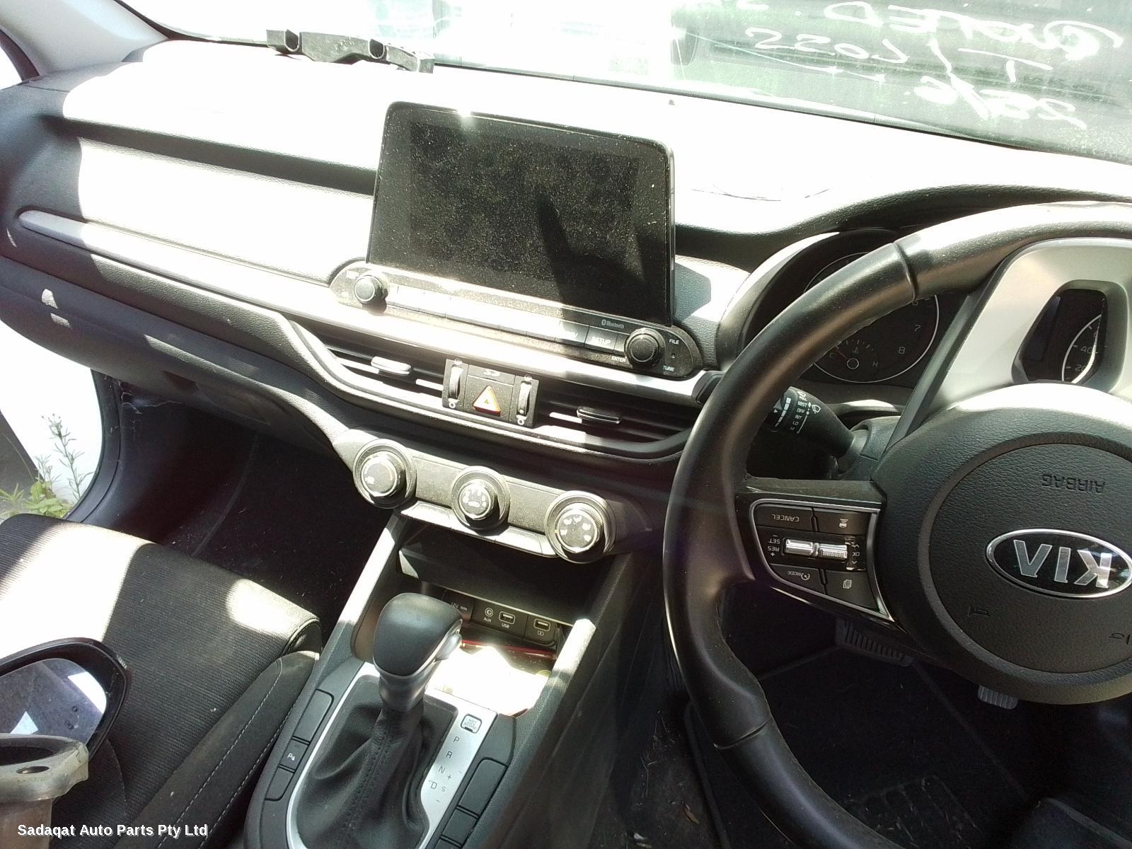 Kia Cerato Misc Switch/relay