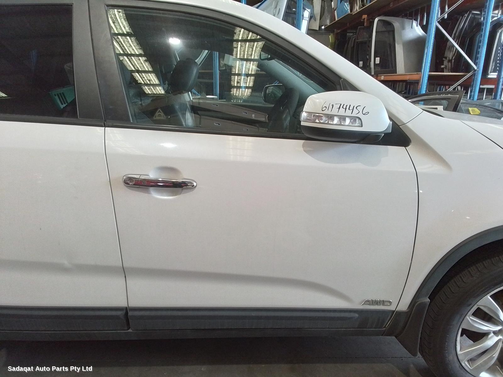 Kia Sorento Left Headlamp