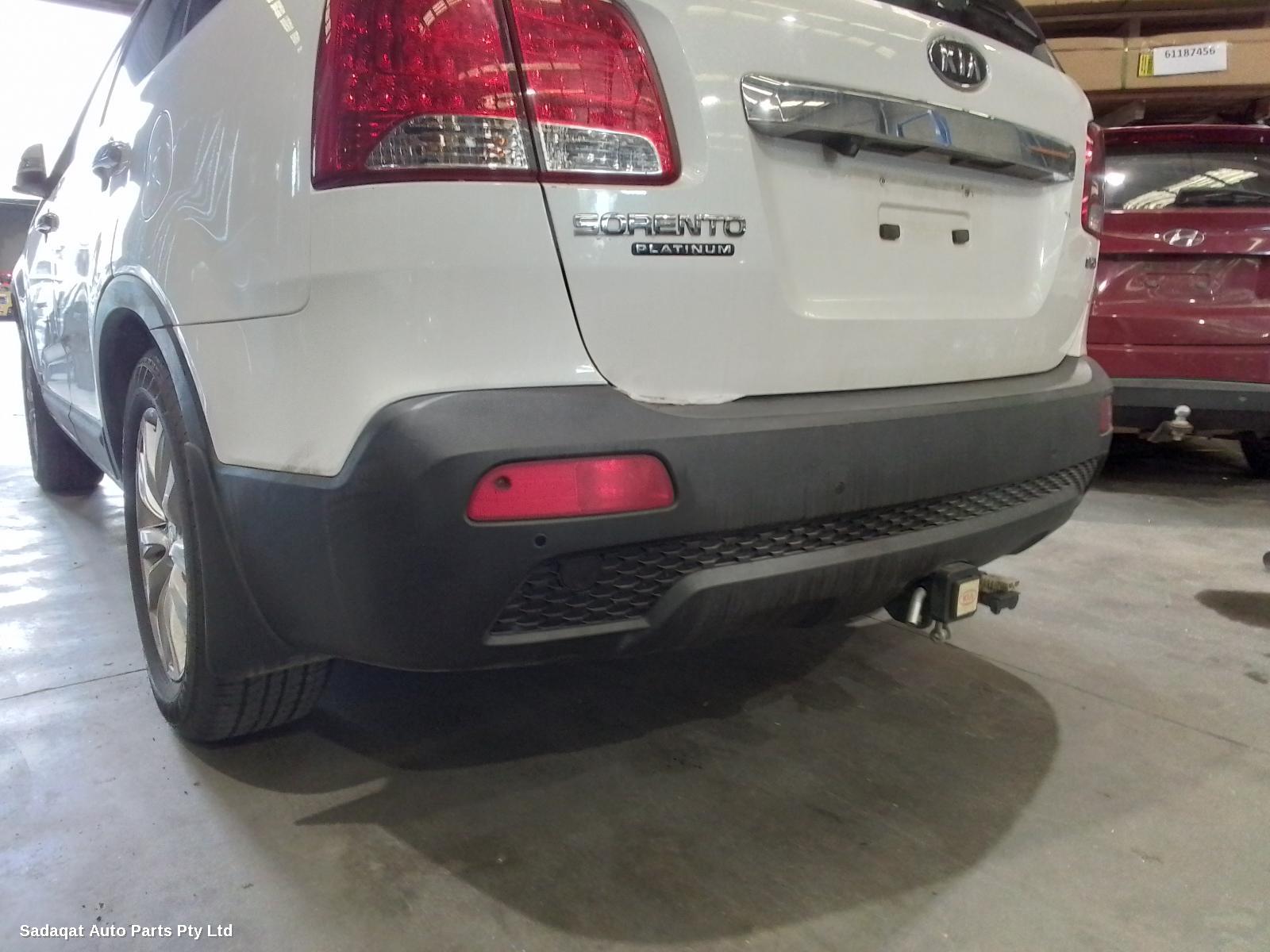 Kia Sorento Left Headlamp