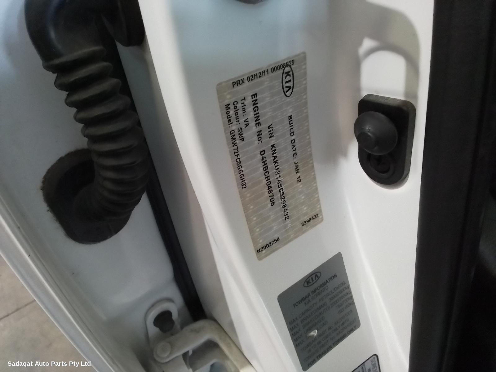 Kia Sorento Left Headlamp