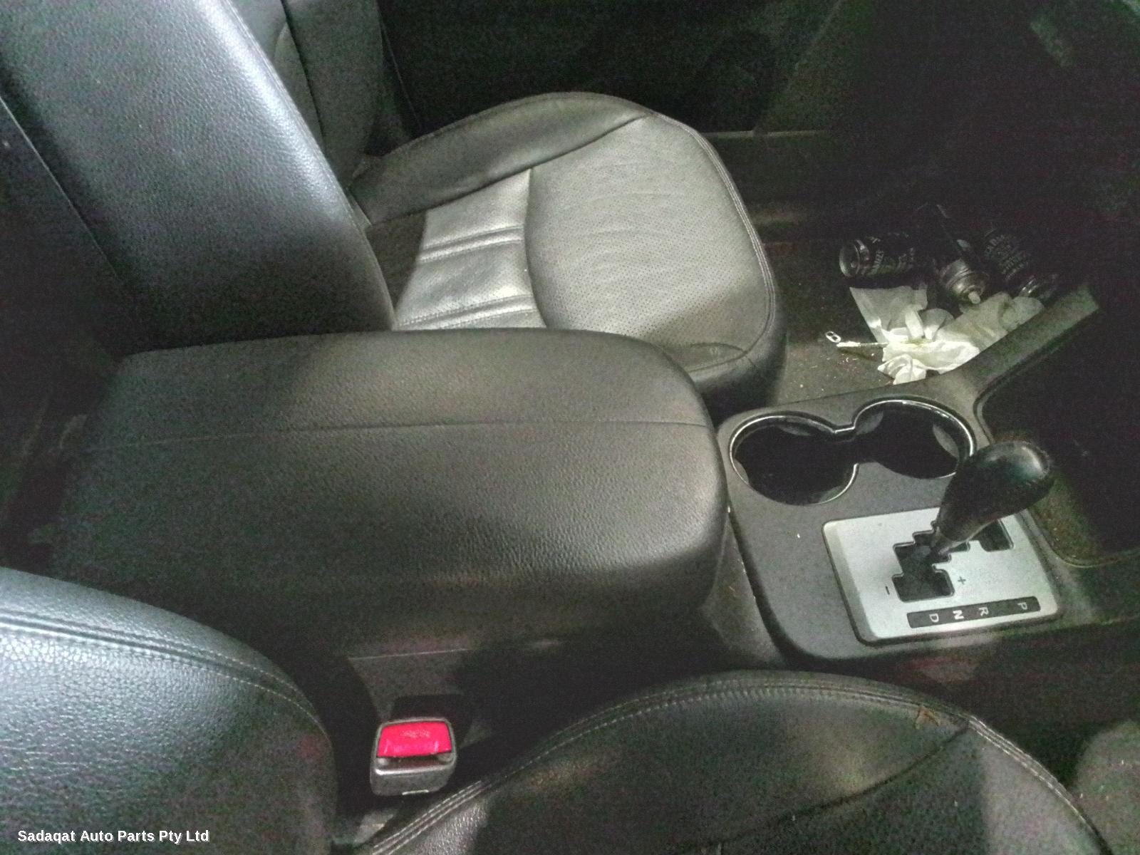 Kia Sorento Left Headlamp