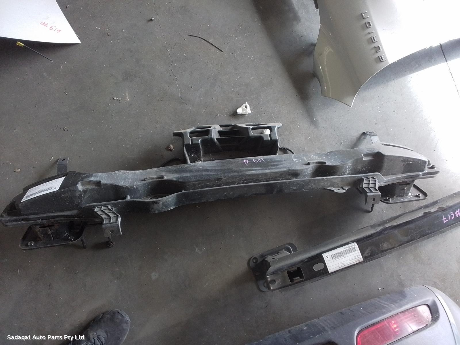 Kia Rio R/bar Bracket/reinfo