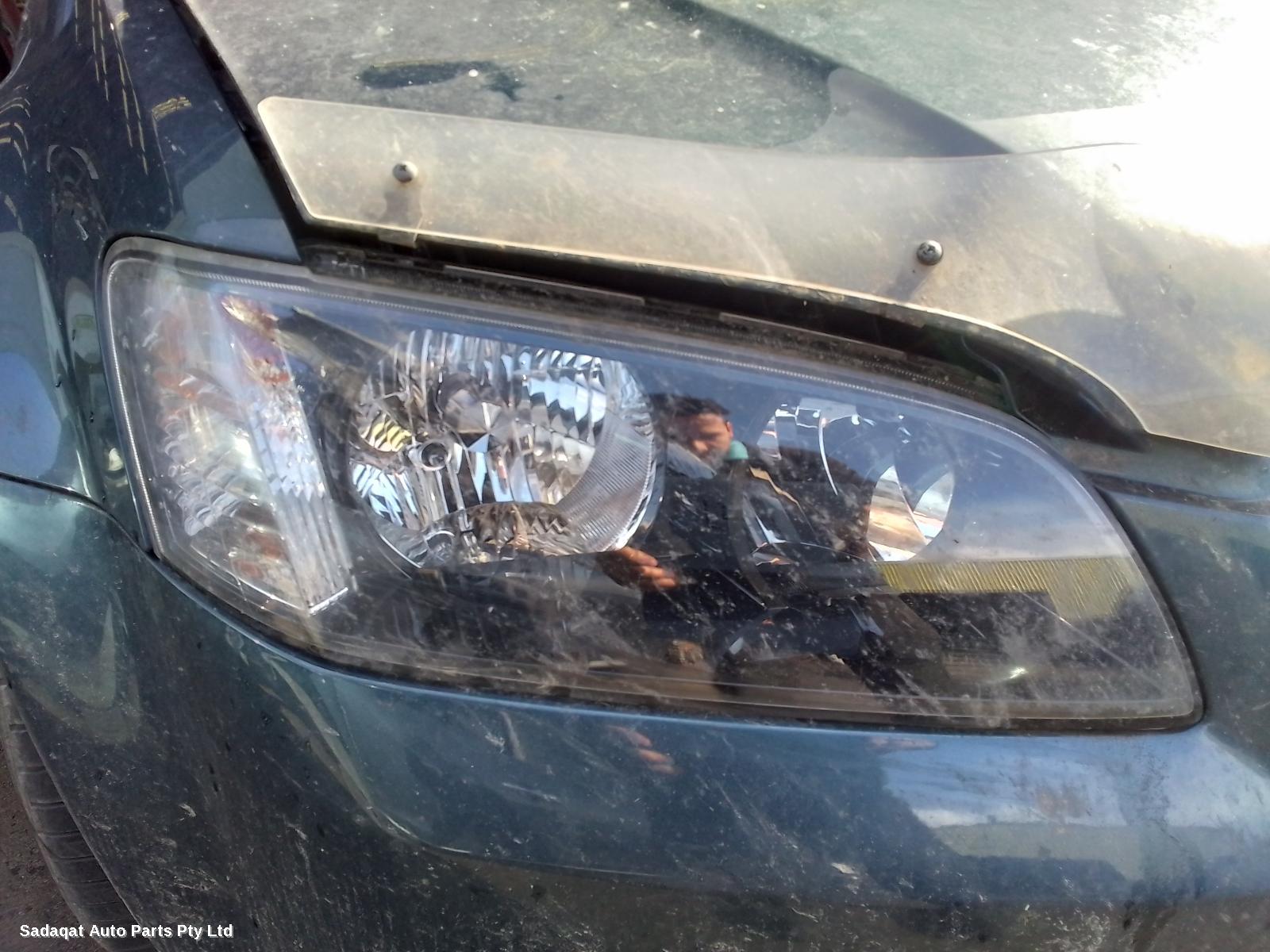 Holden Commodore Right_rear_door_sliding