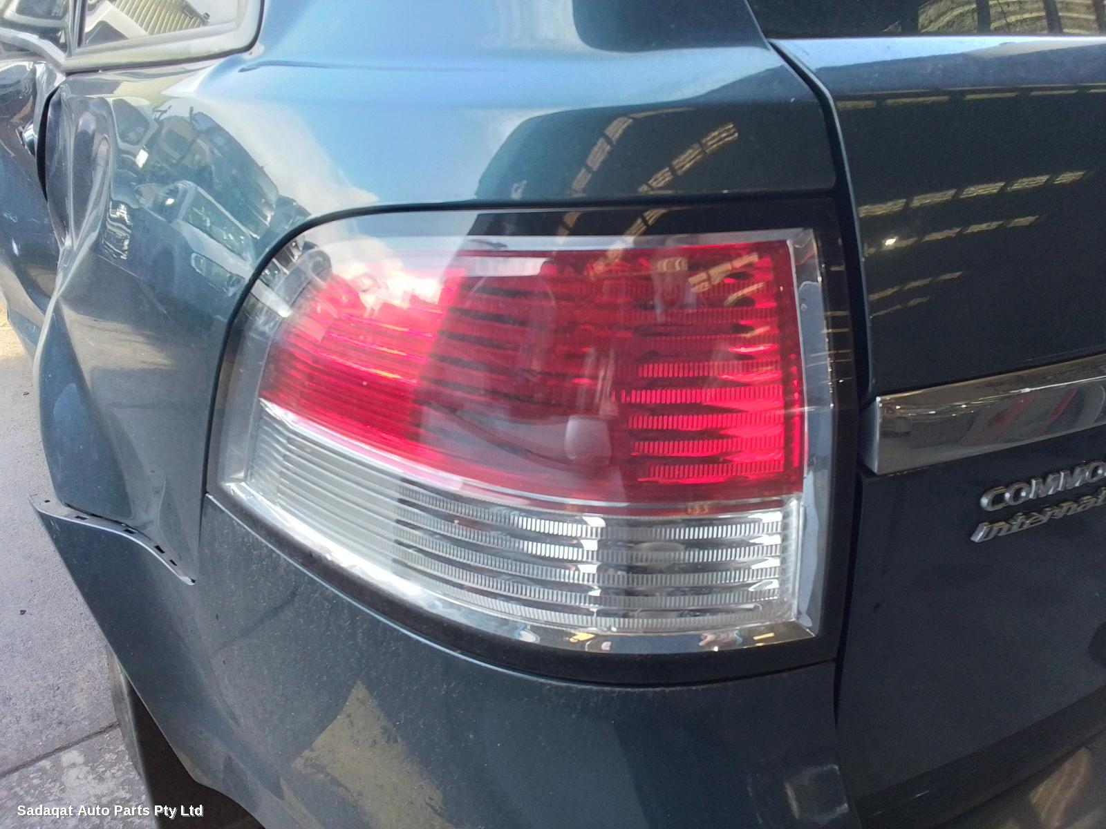 Holden Commodore Right_rear_door_sliding