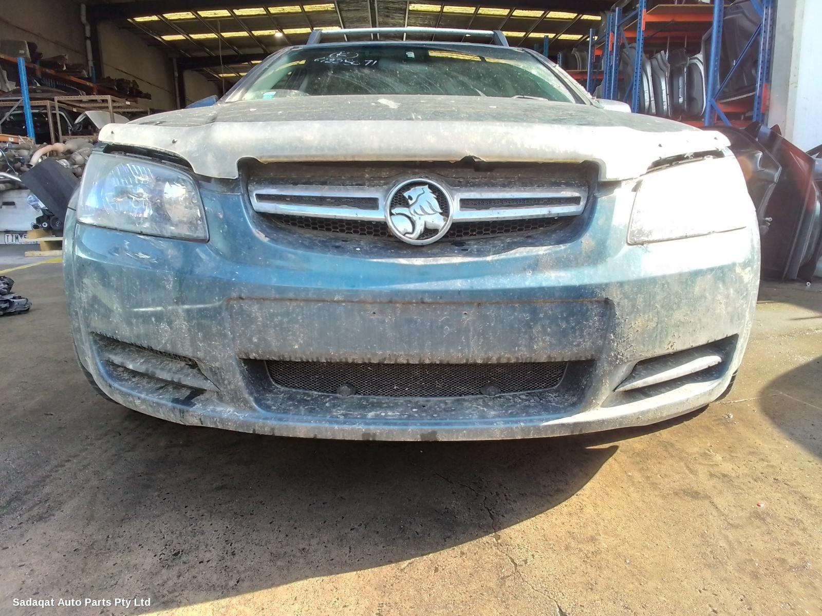 Holden Commodore Right_rear_door_sliding