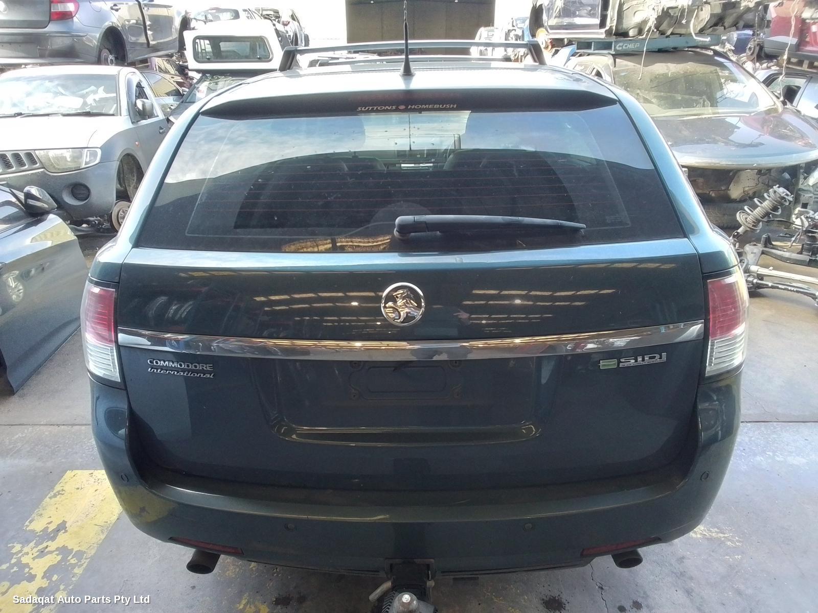 Holden Commodore Right_rear_door_sliding