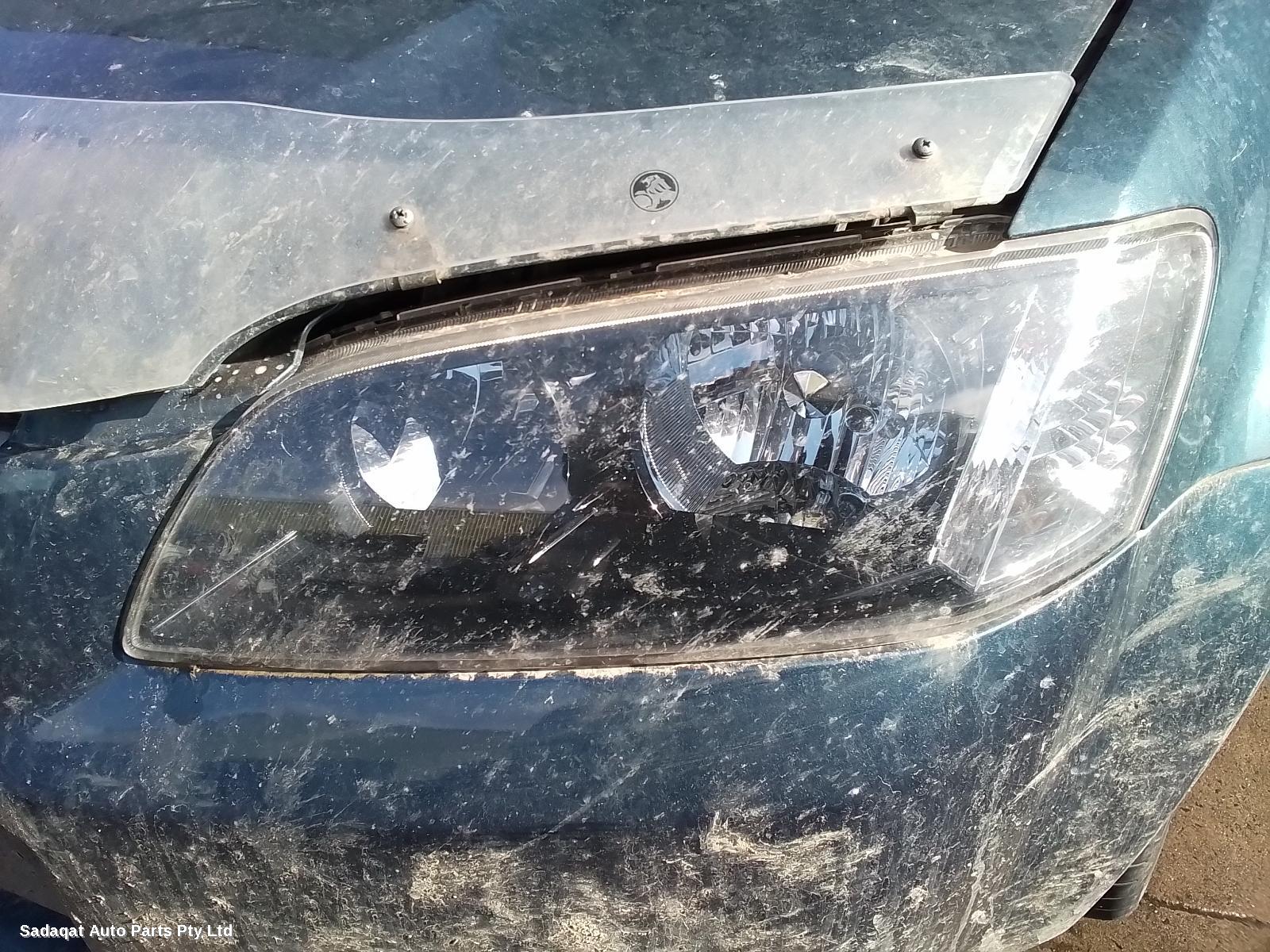 Holden Commodore Right_rear_door_sliding