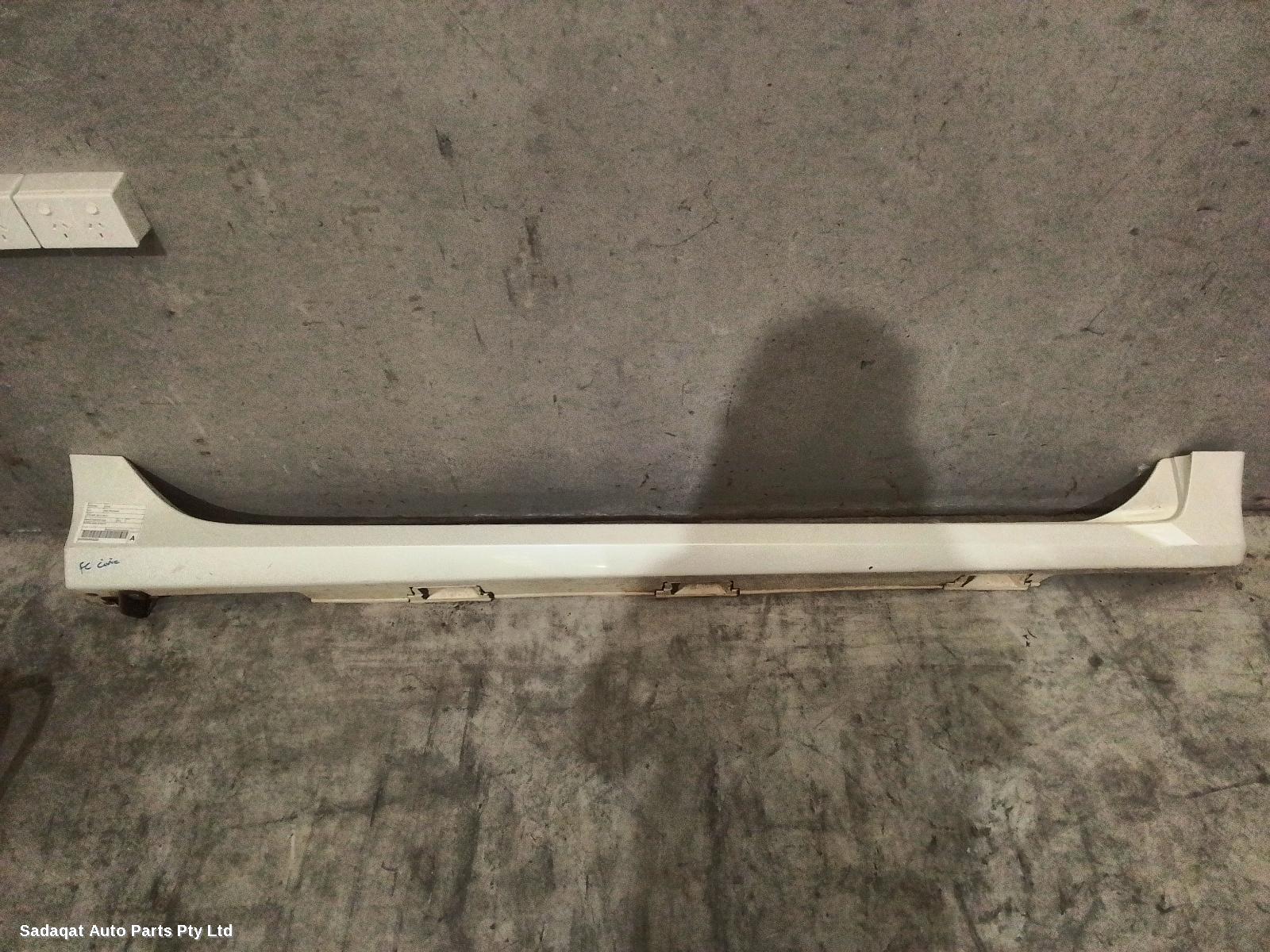 Honda Civic Side Step/skirt